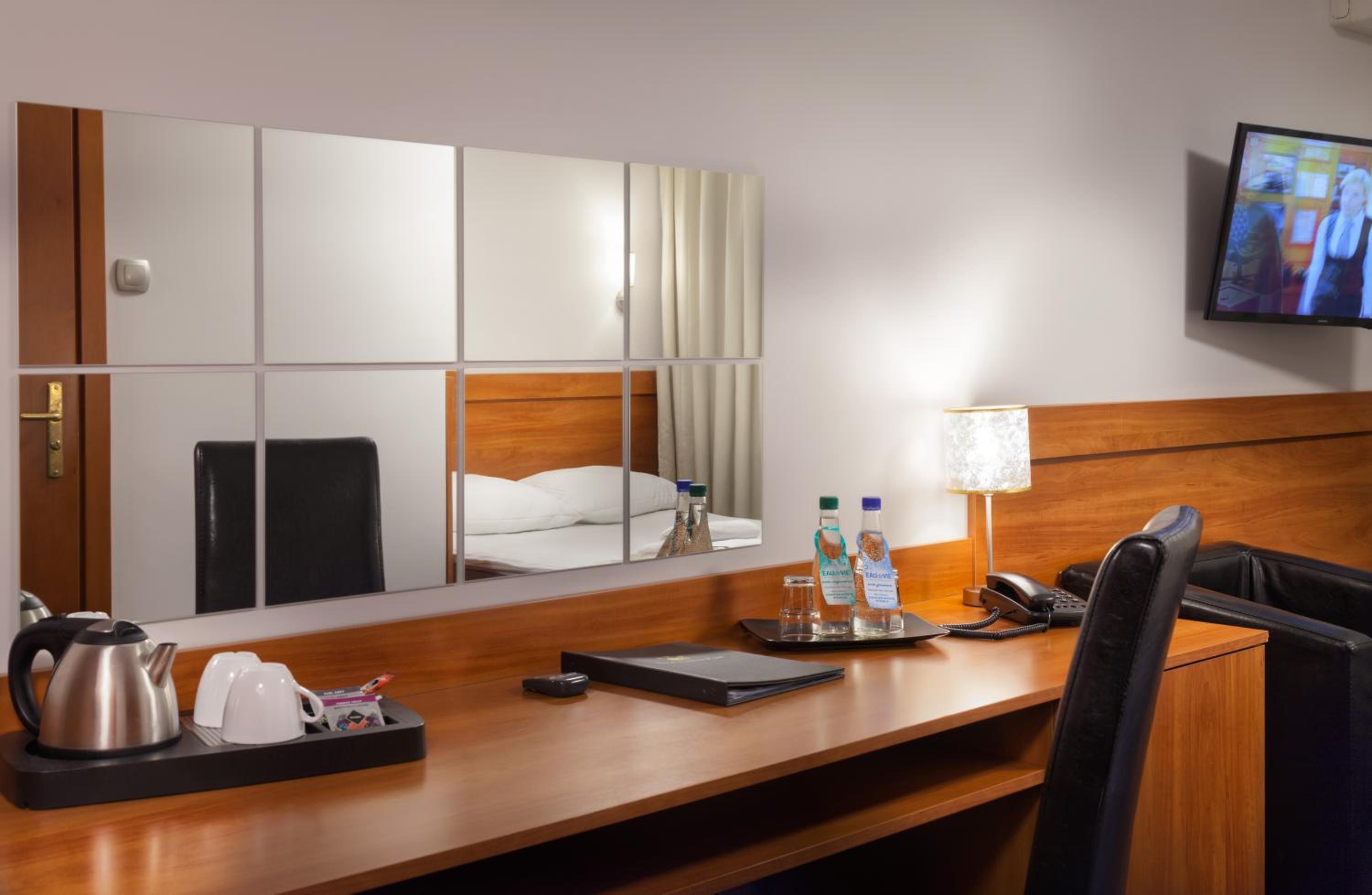 Single Room with Private Bathroom