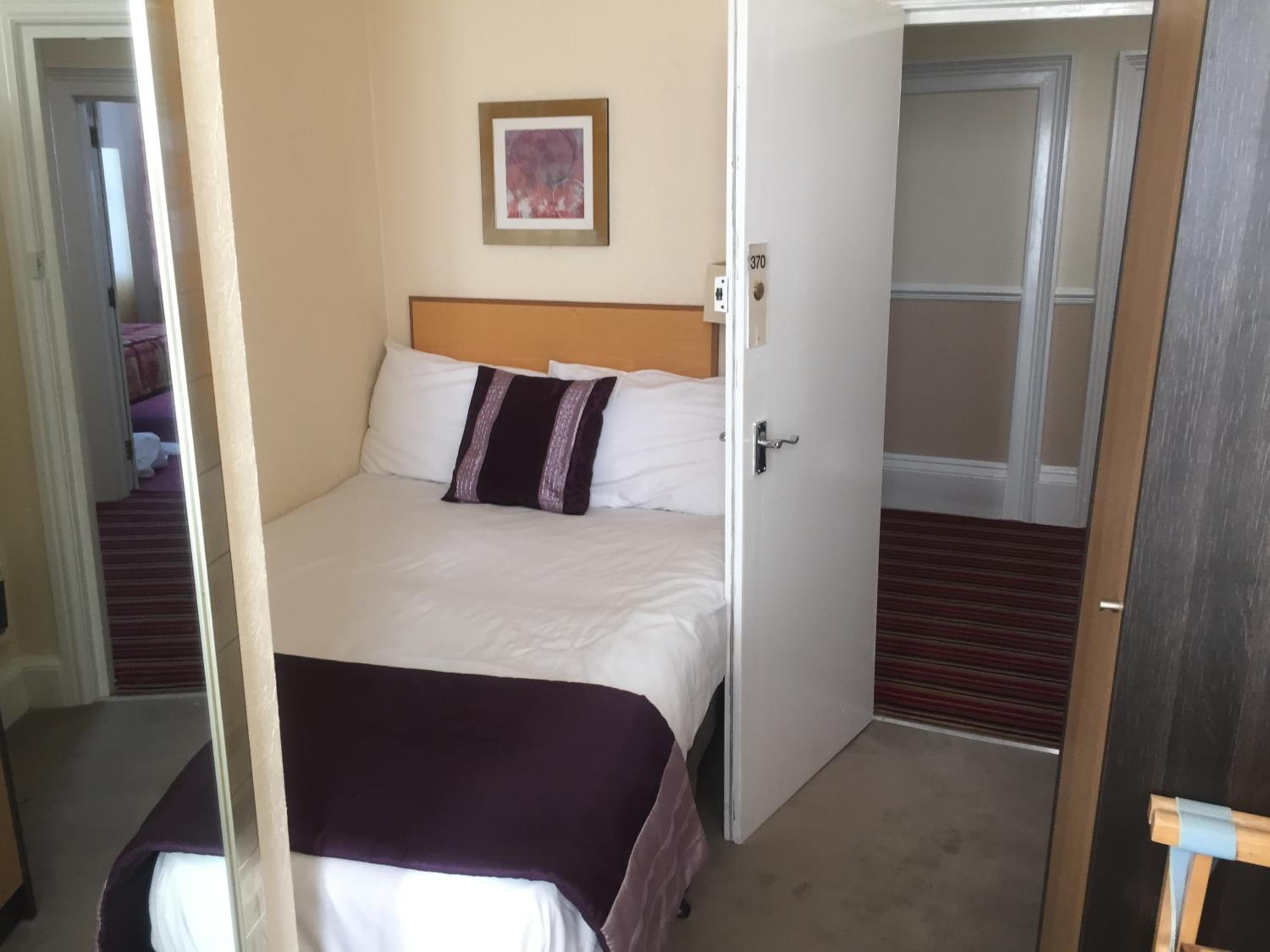 Single Room photo 1