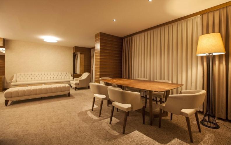 Presidential Suite