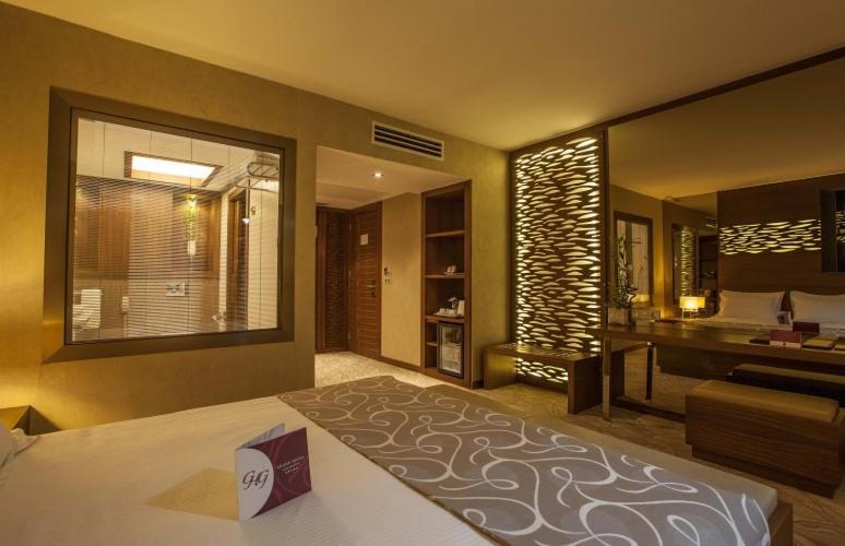 Deluxe Double Room with Bath