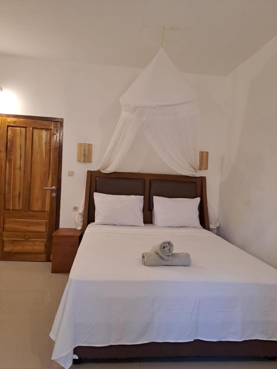Budget Double Room photo 2