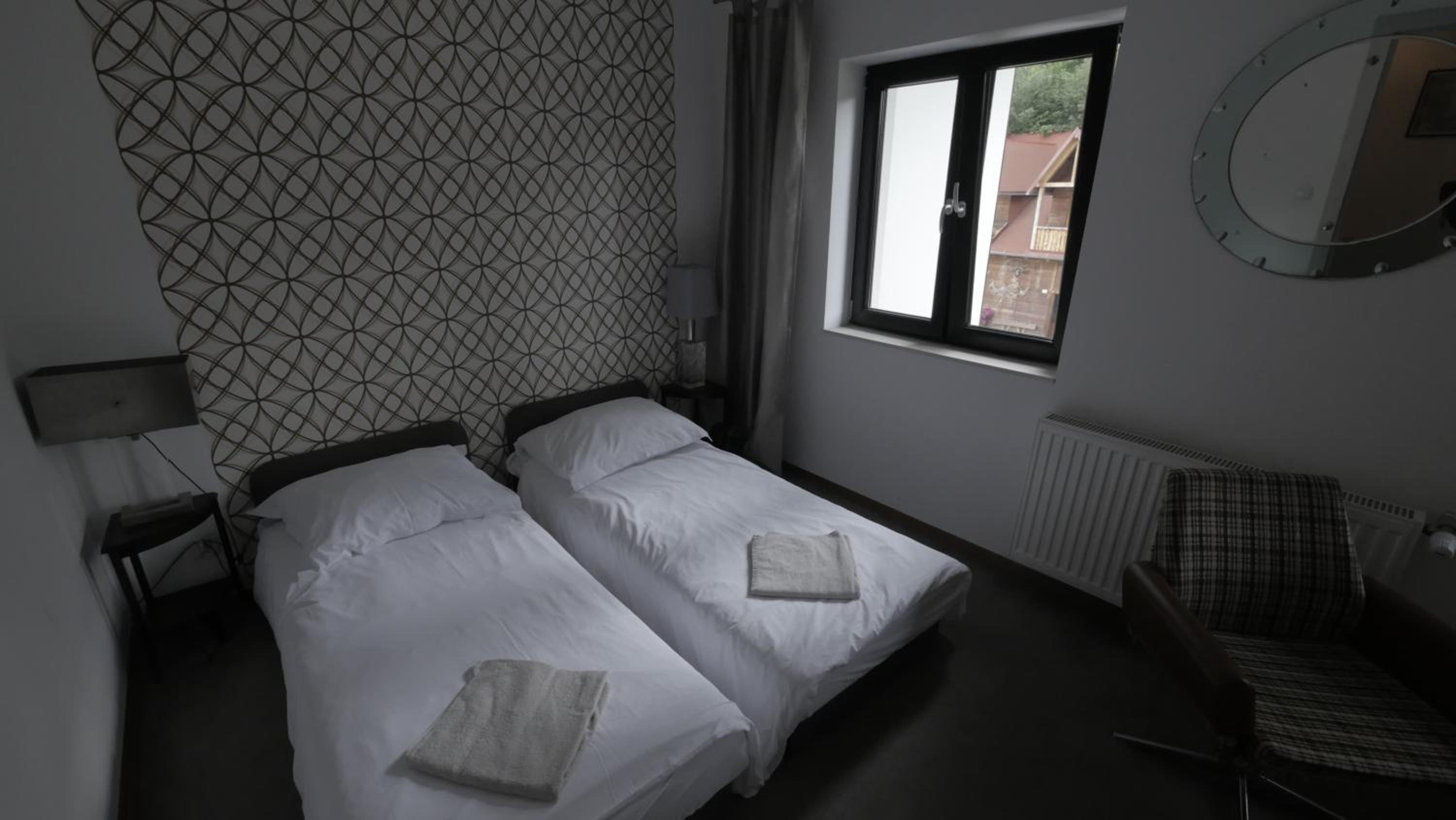 Double or Twin Room photo 3