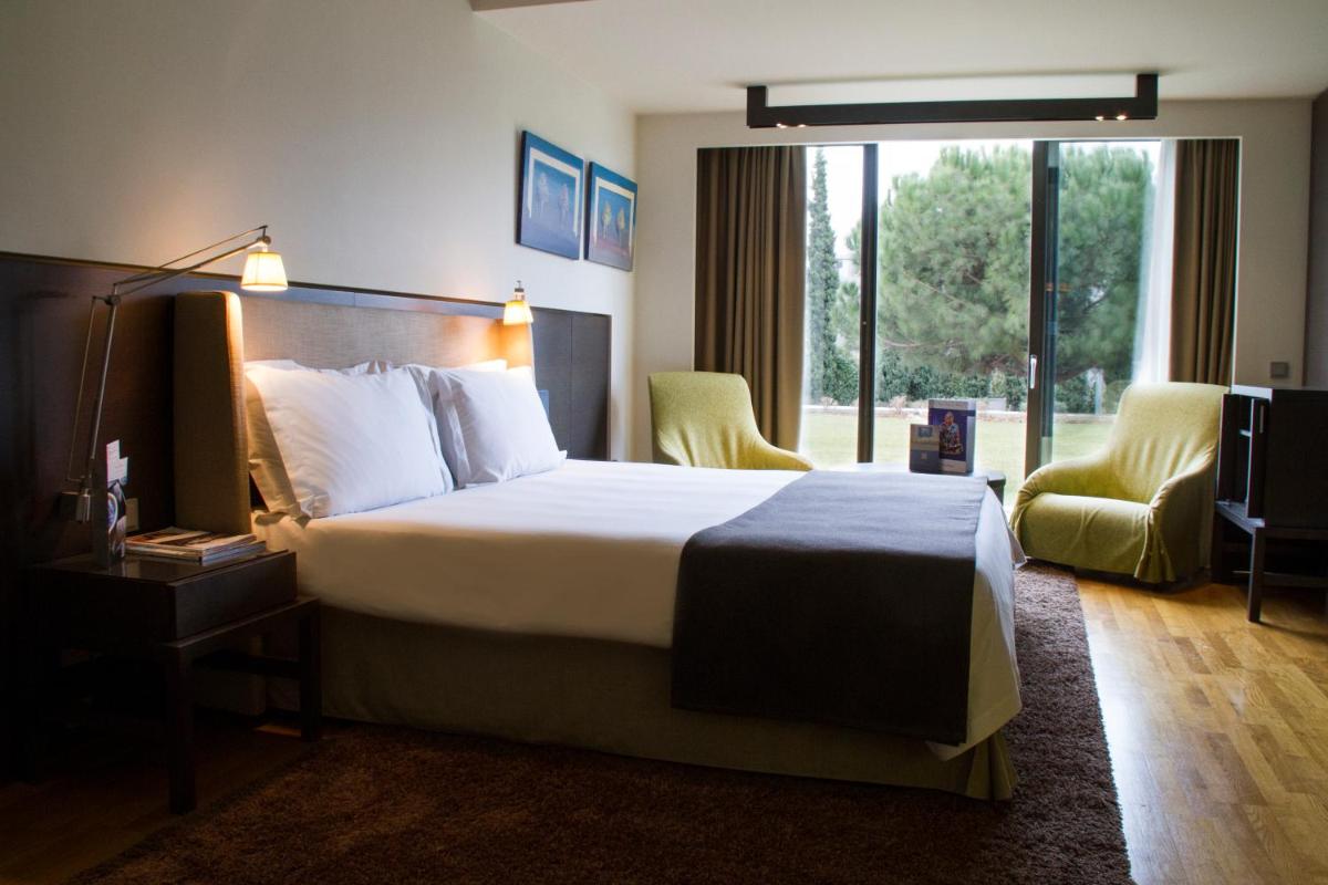 Junior Suite with Garden View - Photo 2
