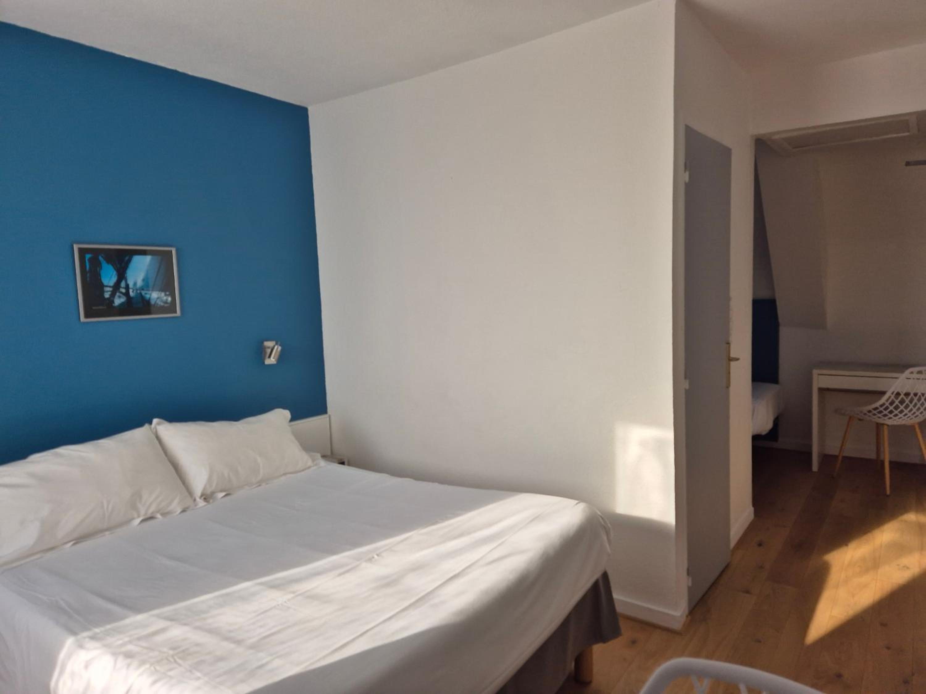 Comfort Triple Room