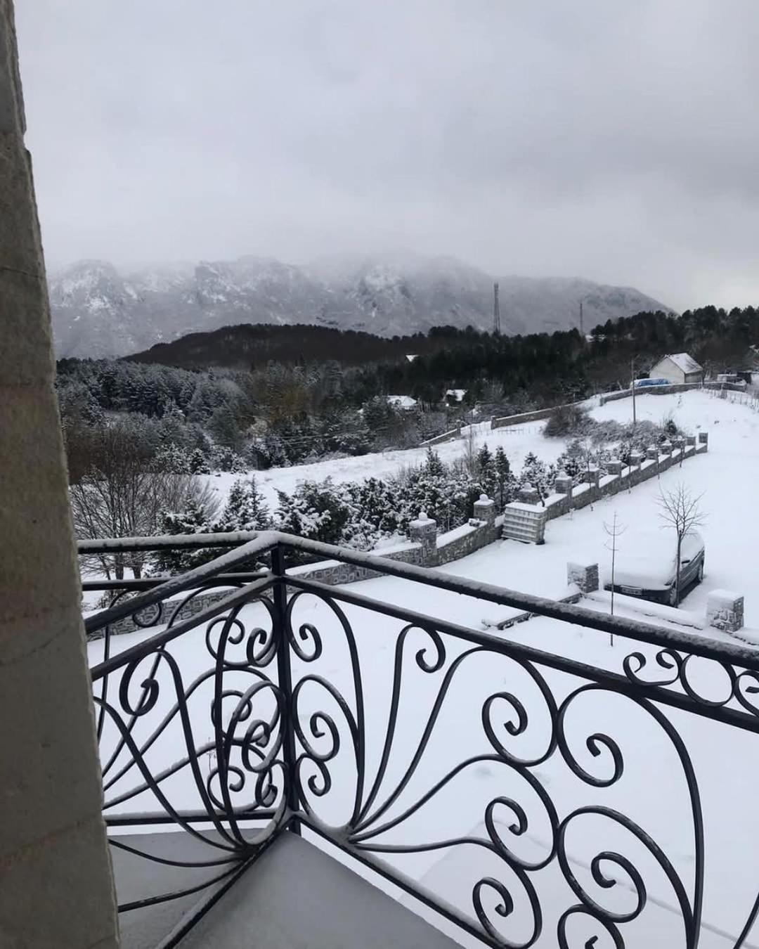Suite with Lake View photo 2