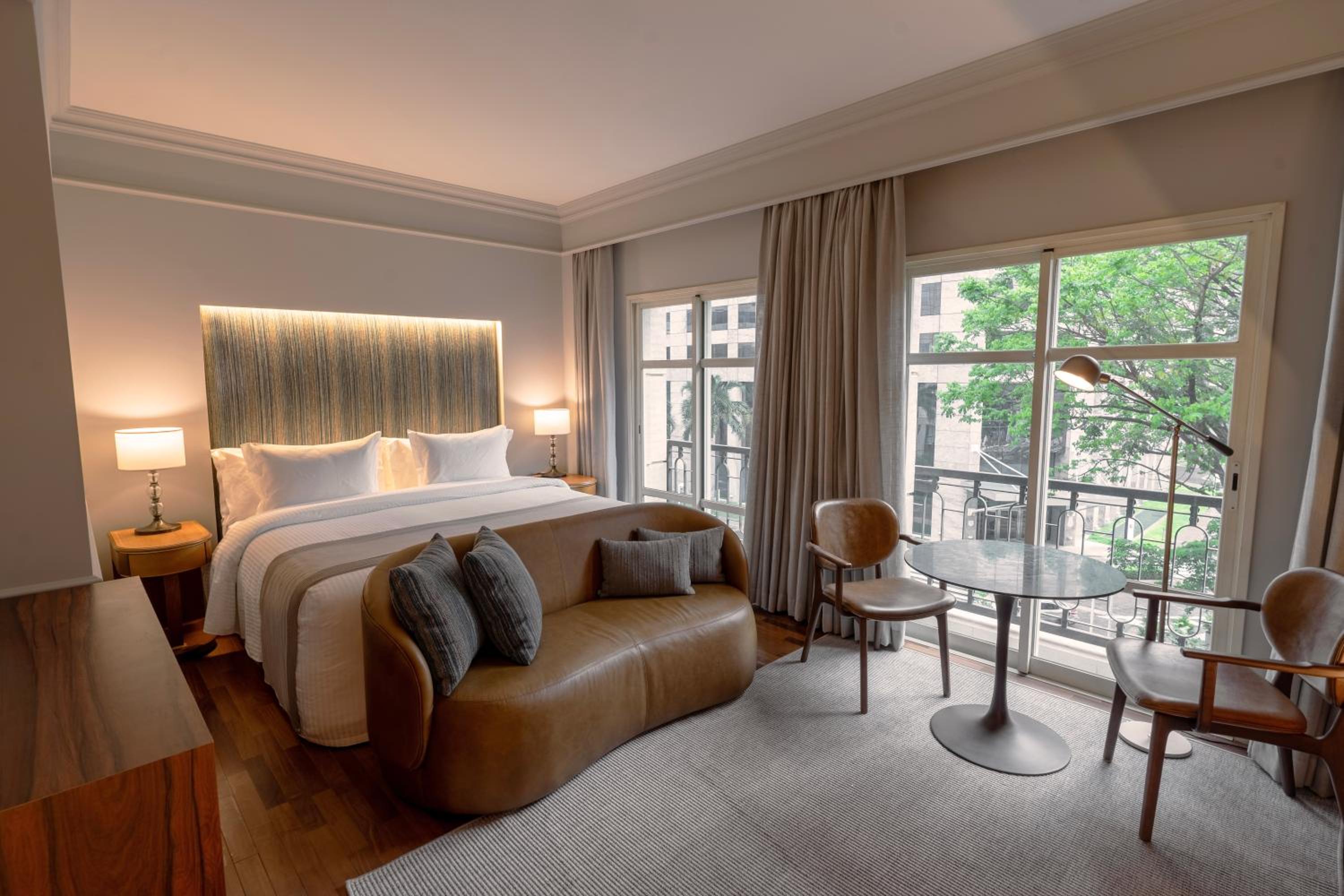 Executive Suite