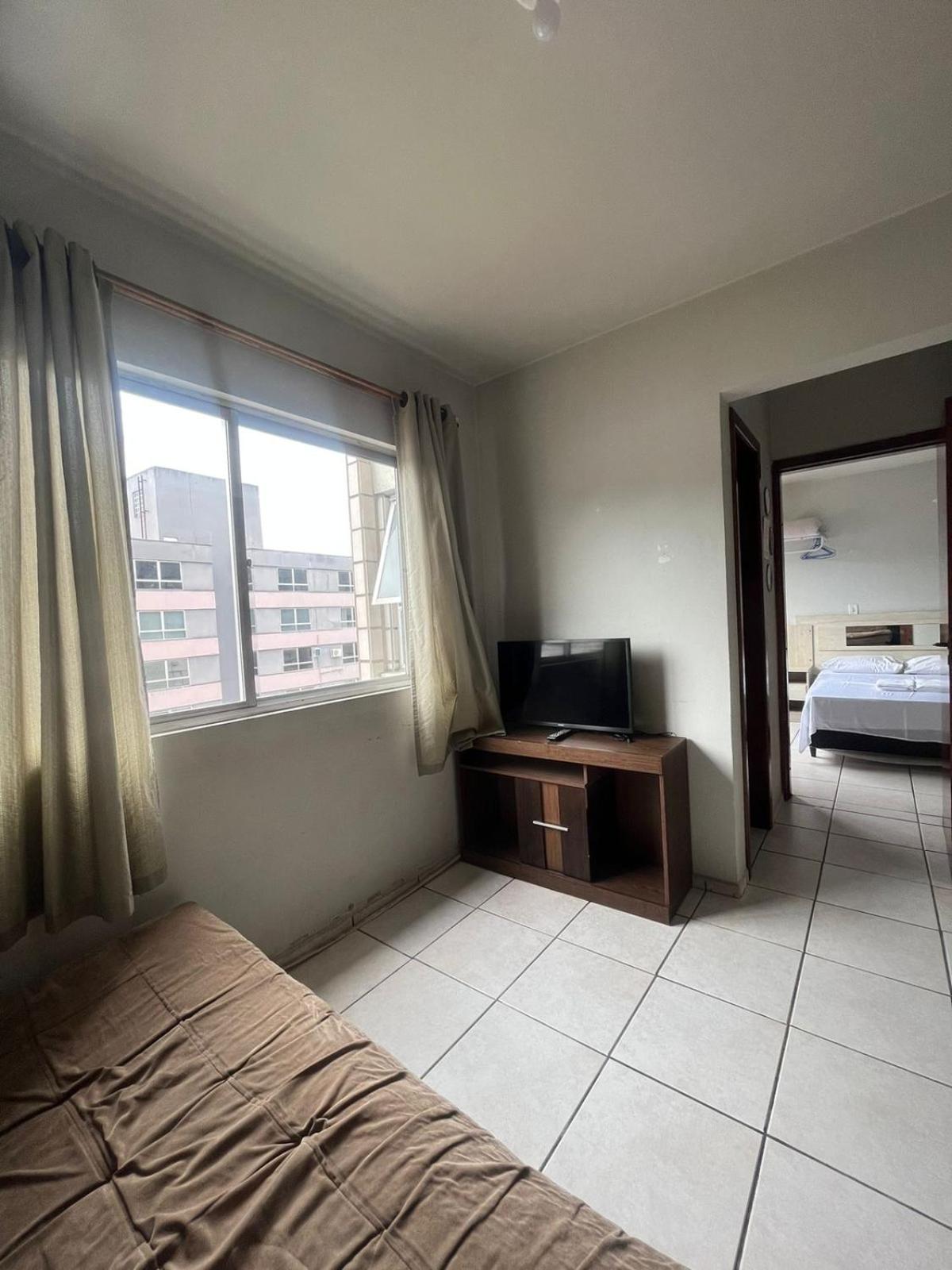 One-Bedroom Apartment - Photo 6
