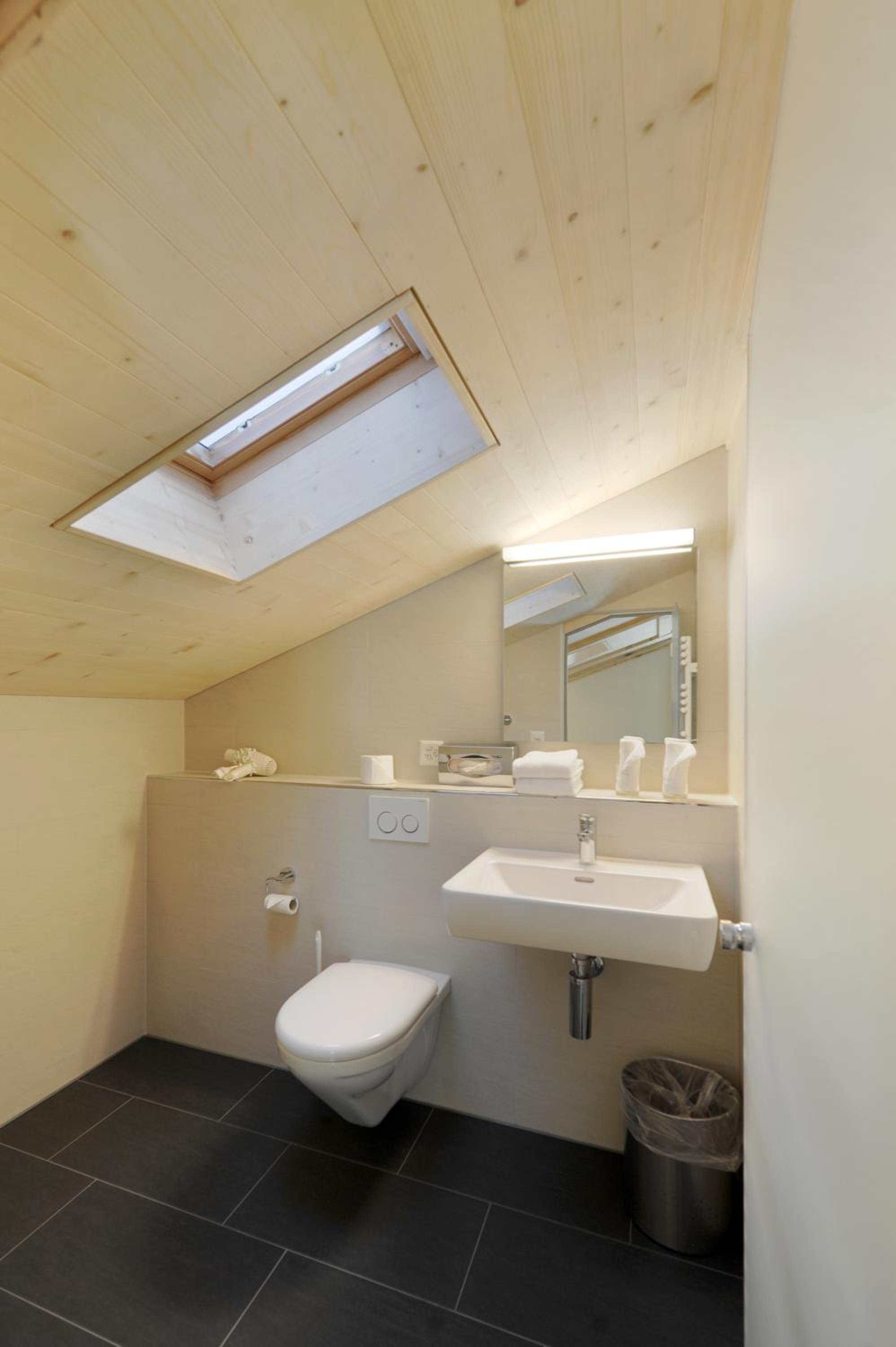 Classic Double Room - Photo 5