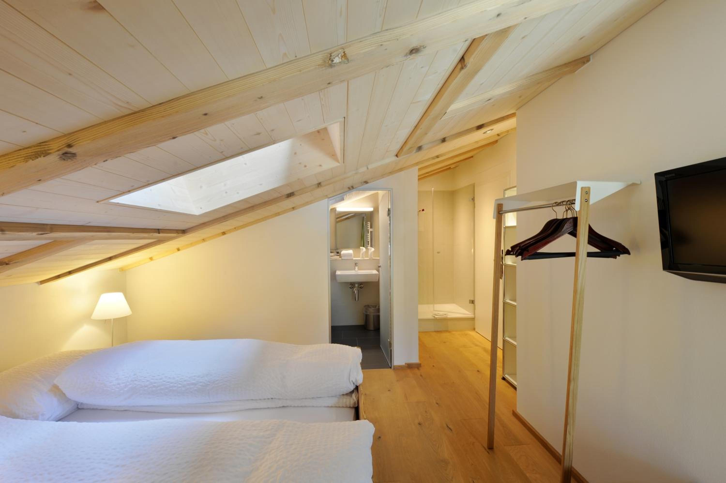 Classic Double Room - Photo 3