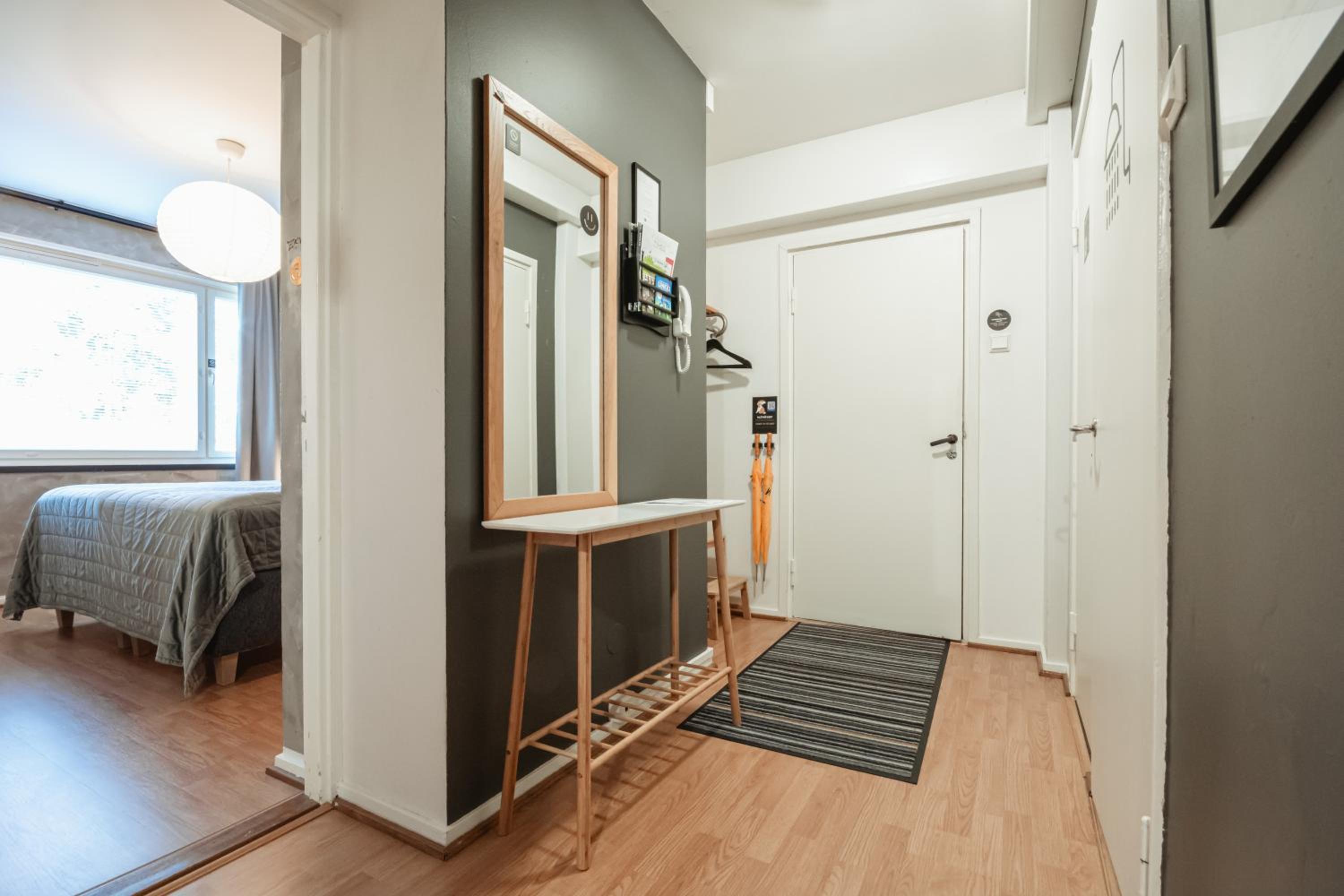 Apartment - Photo 9