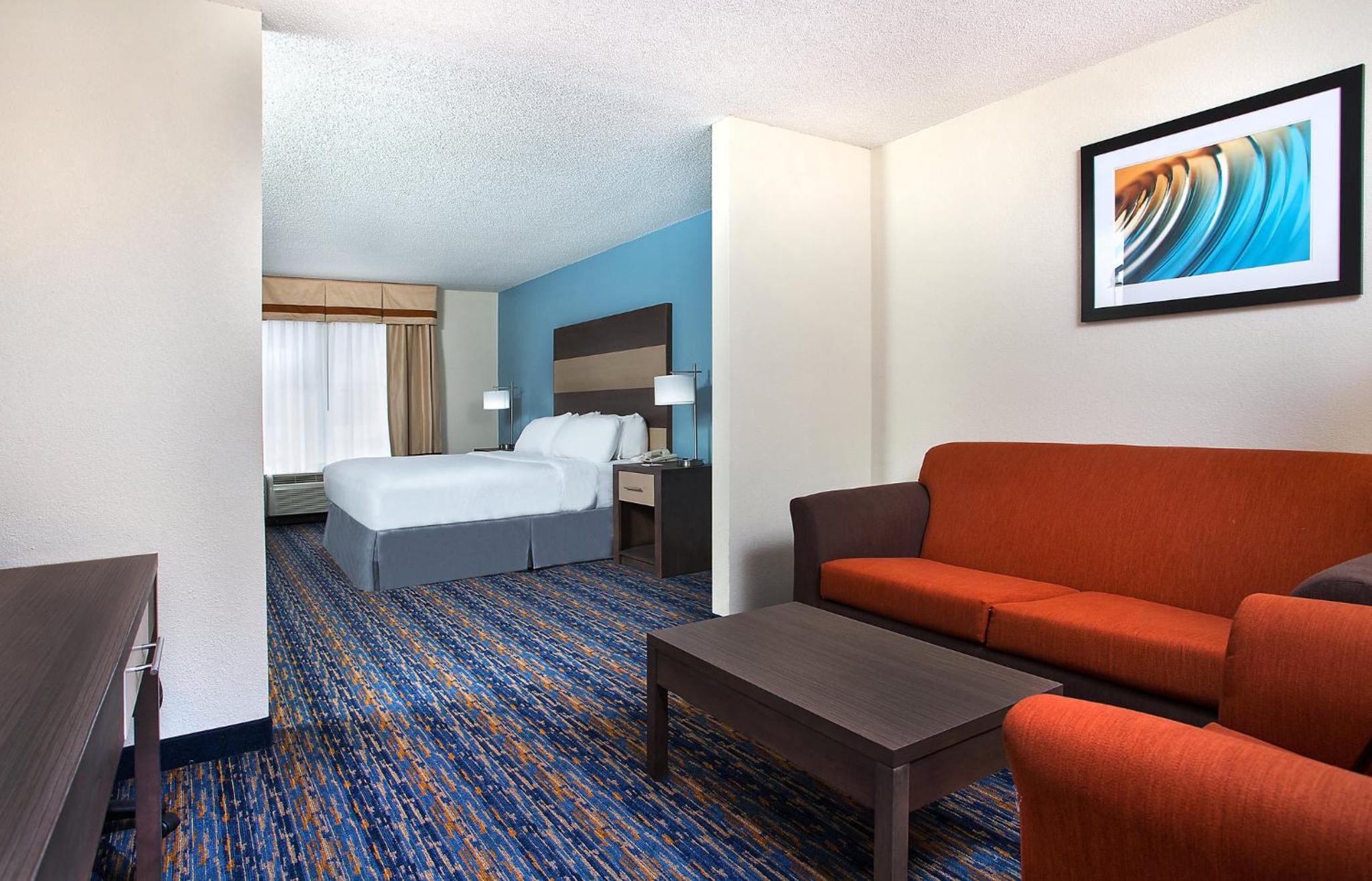 King Suite - Photo 2
