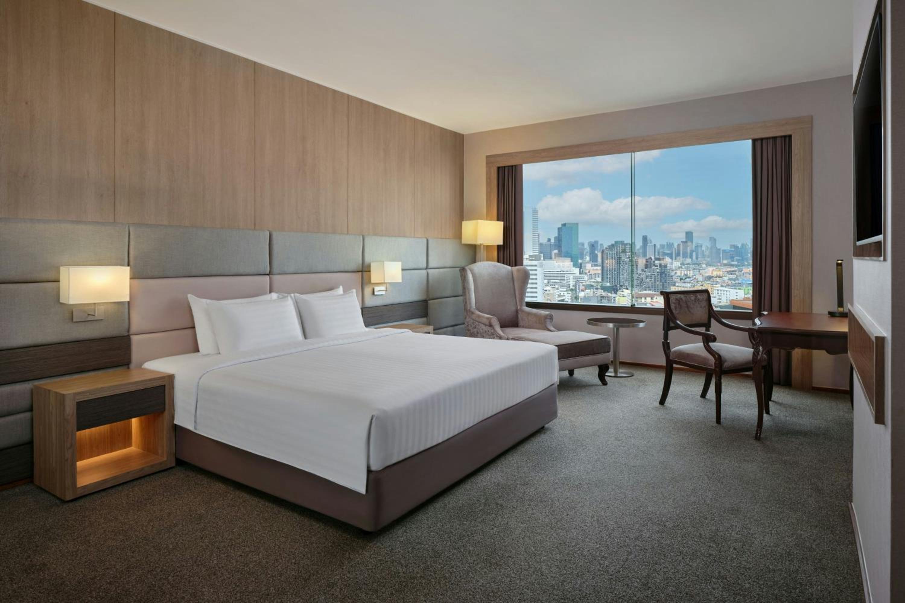 Executive Room with Lounge Access