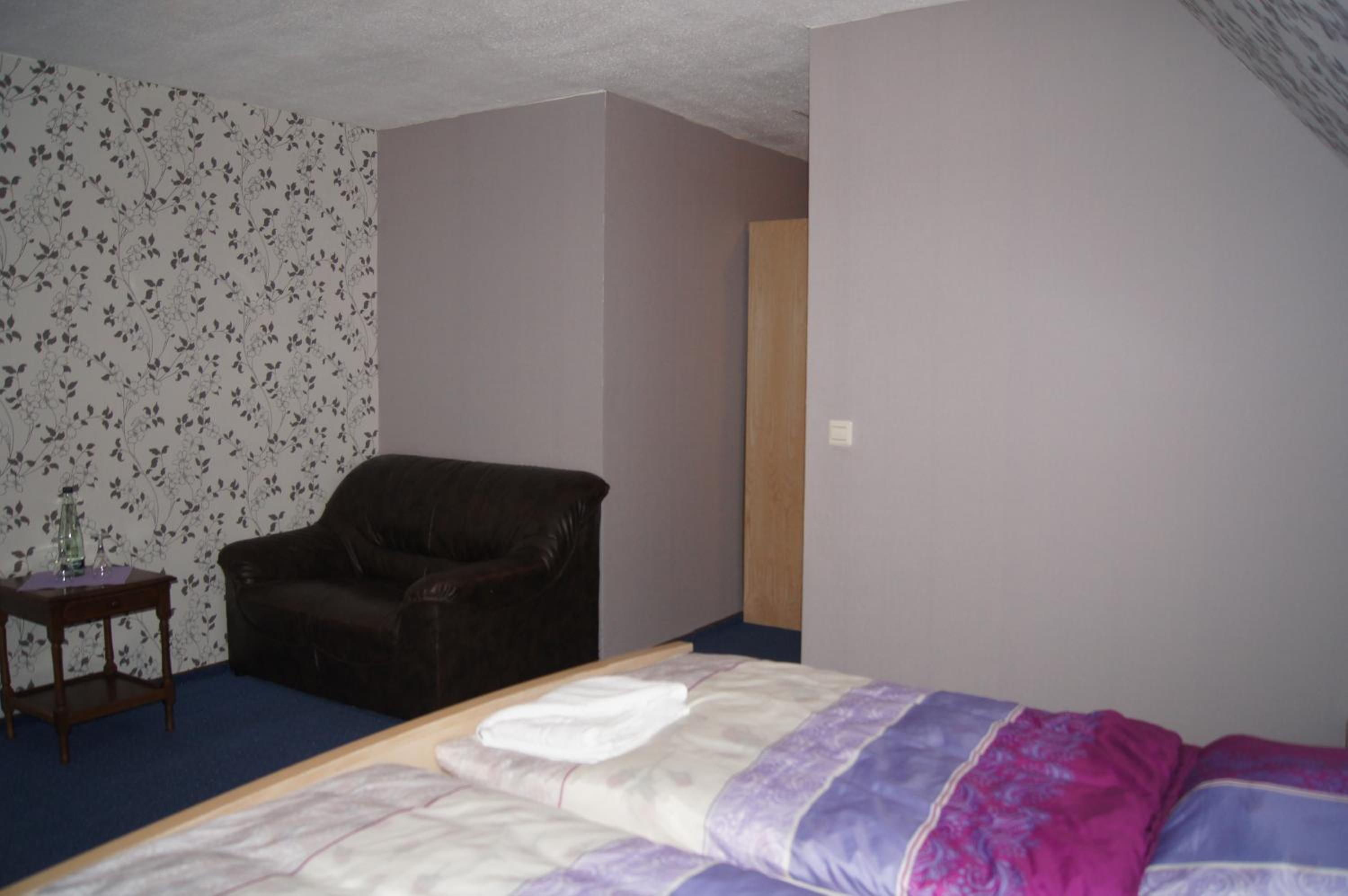 Double Room - Photo 2