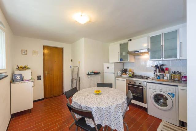 One-Bedroom House photo 3