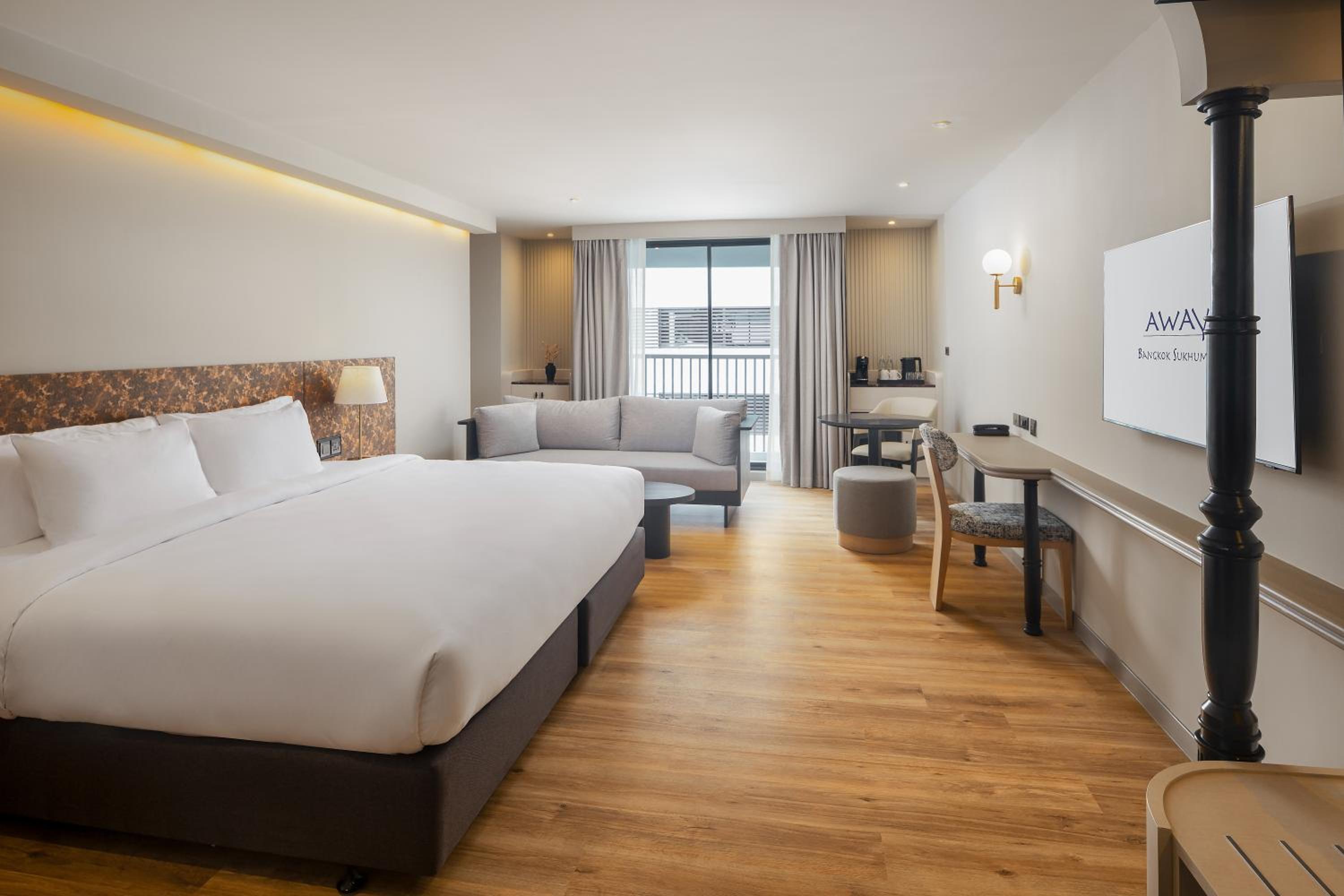 Suite with Balcony photo 1