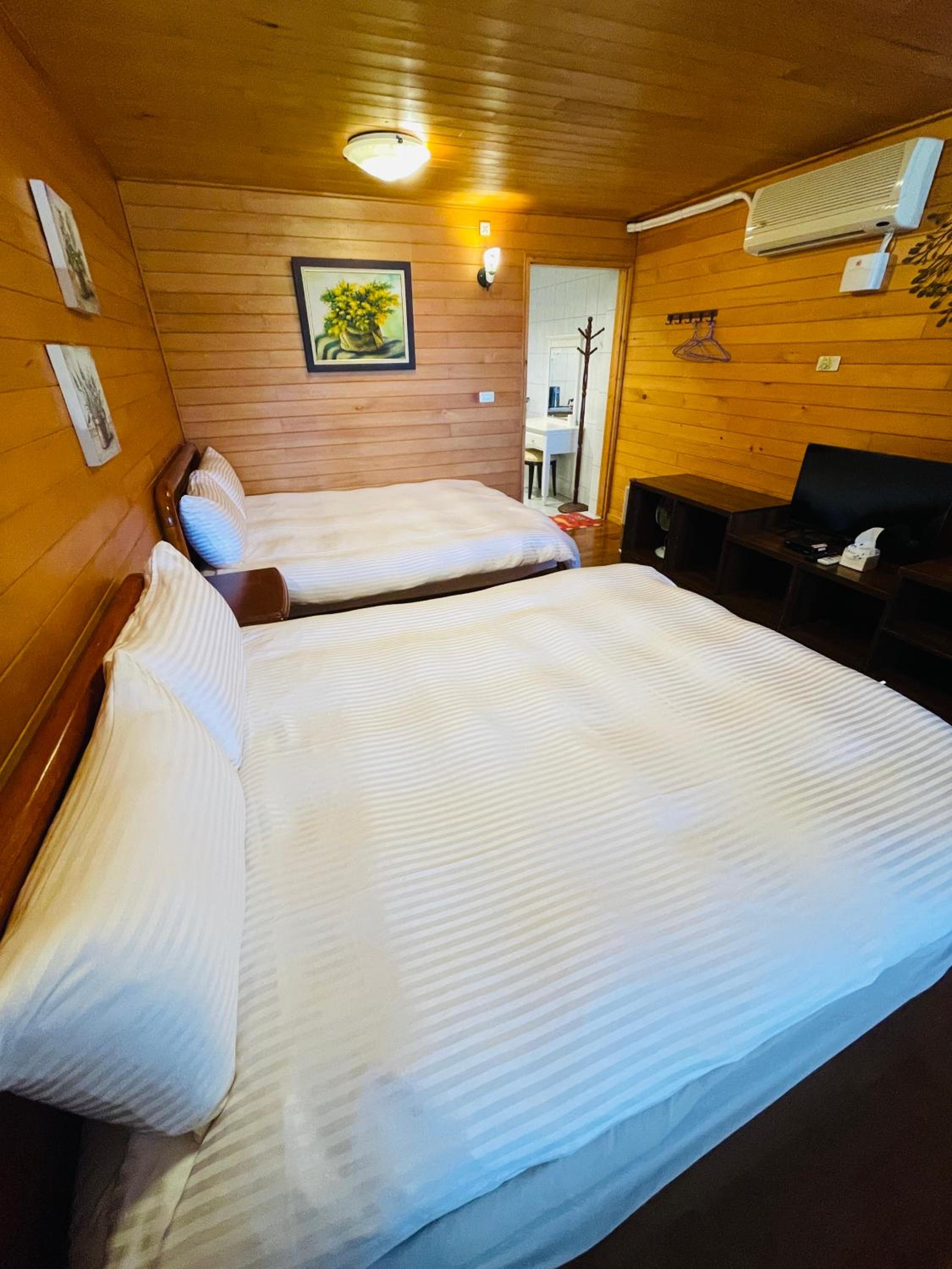 Deluxe Quadruple Room photo 3