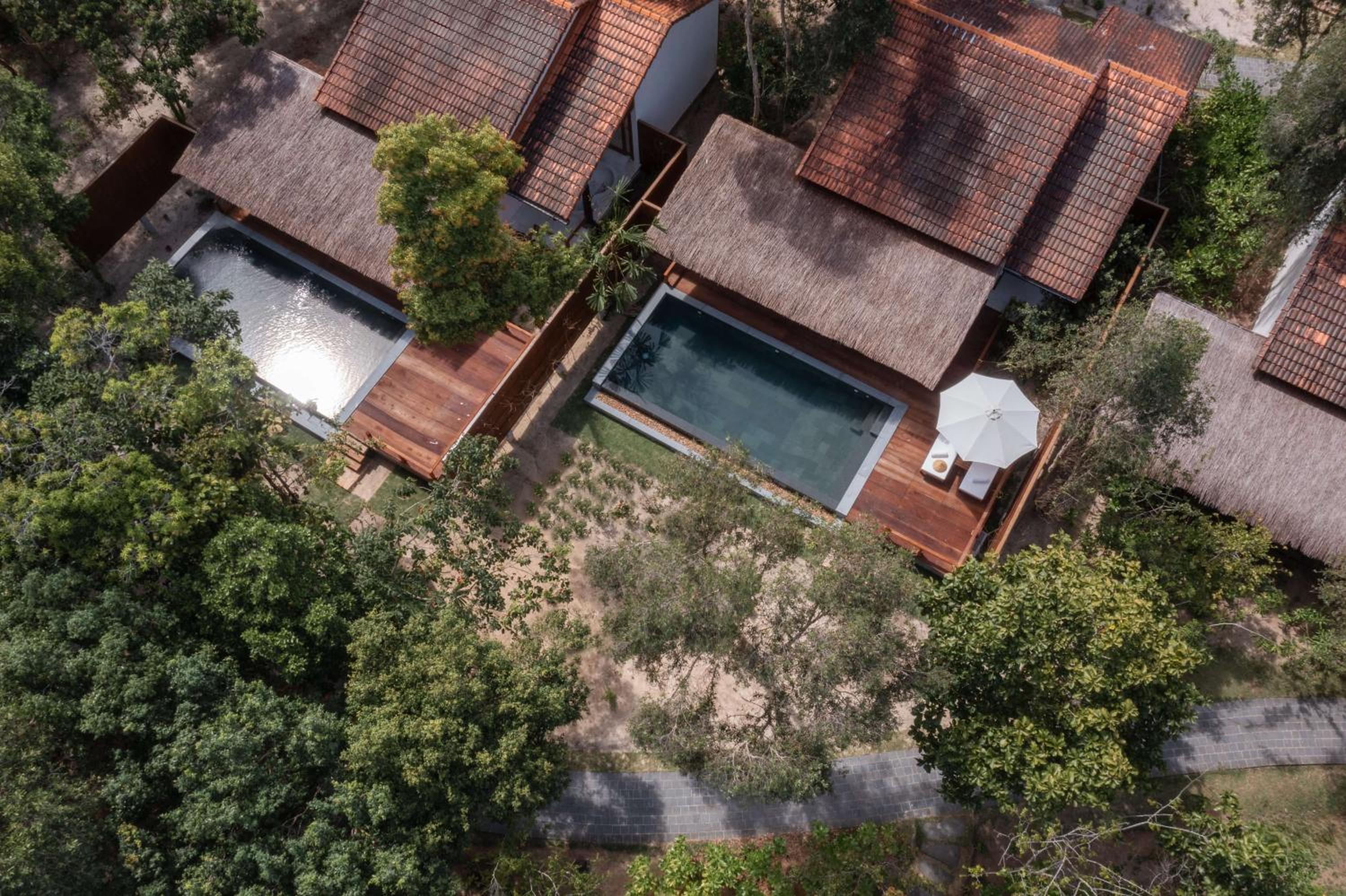 Green Pool Villa