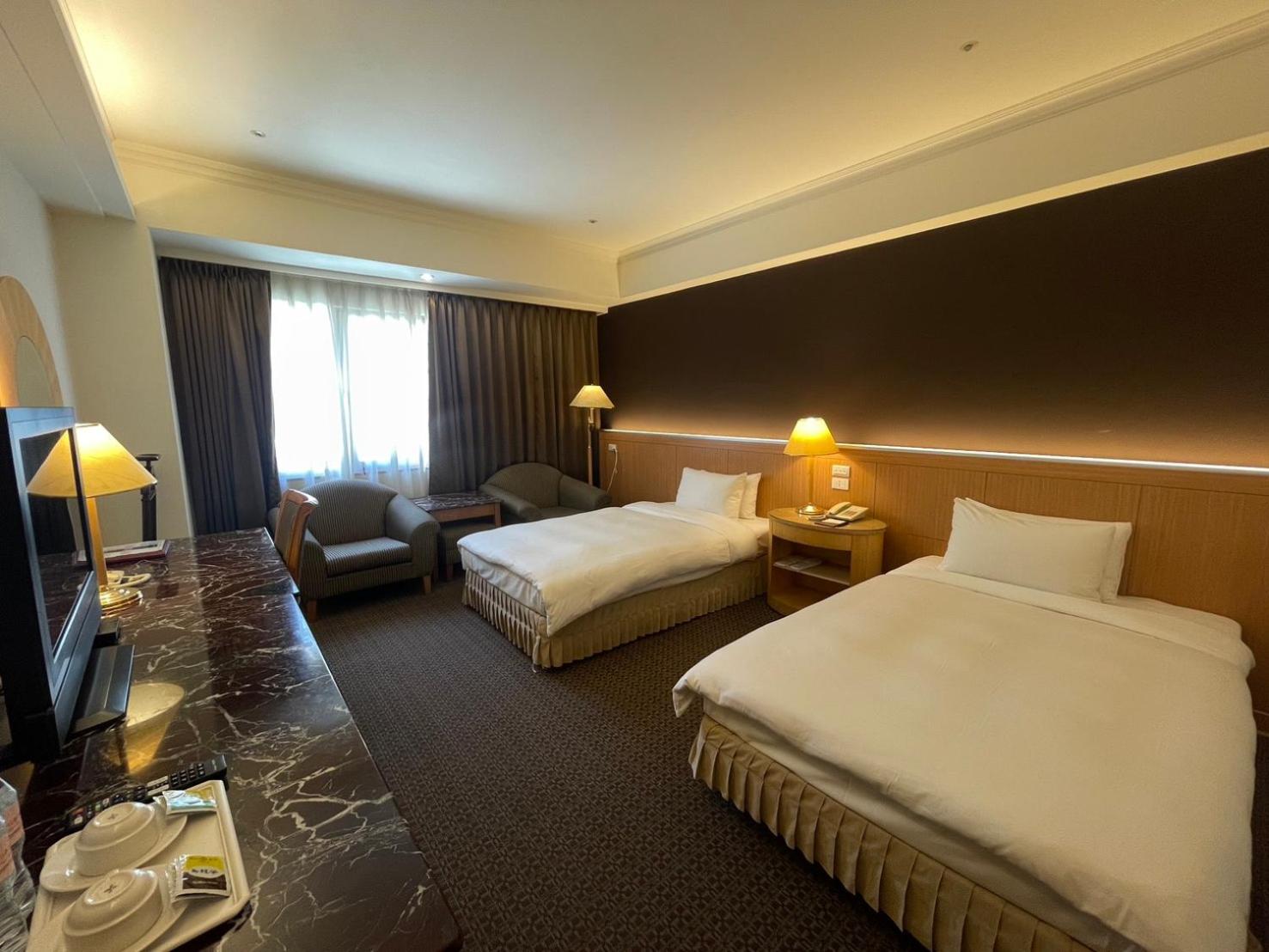 Twin Room - Photo 4