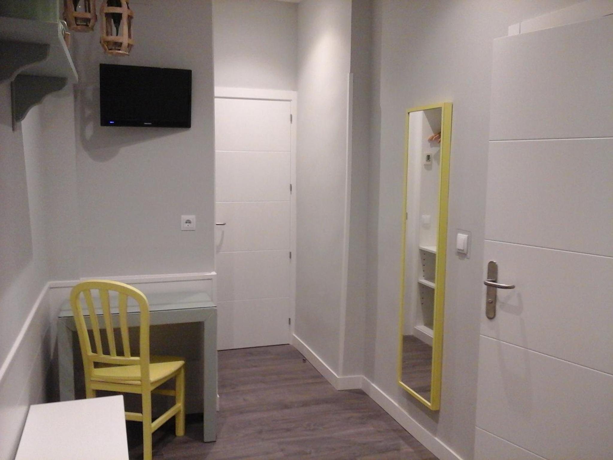 Double Room - Photo 4