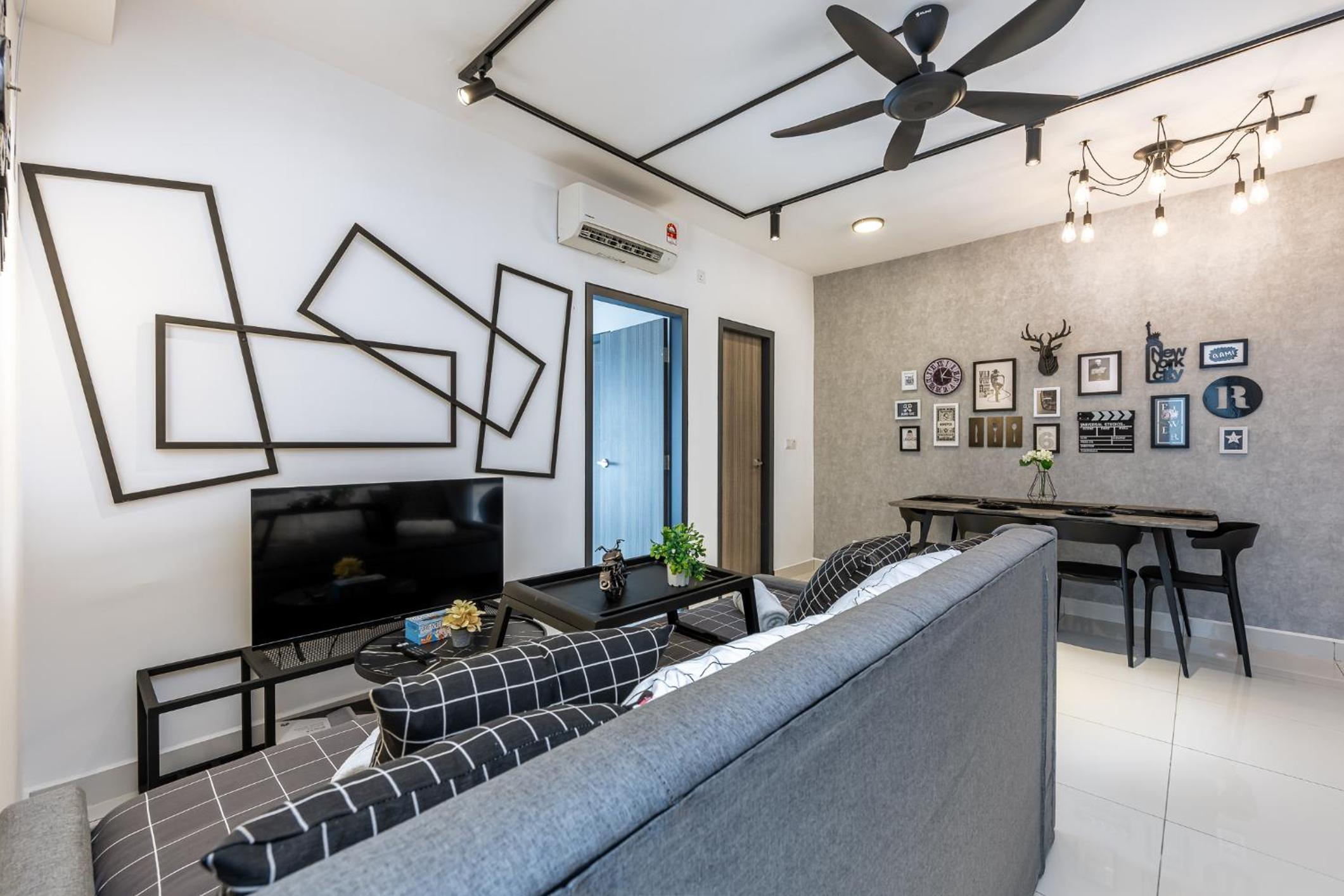 Two-Bedroom Standard Apartment - Photo 4