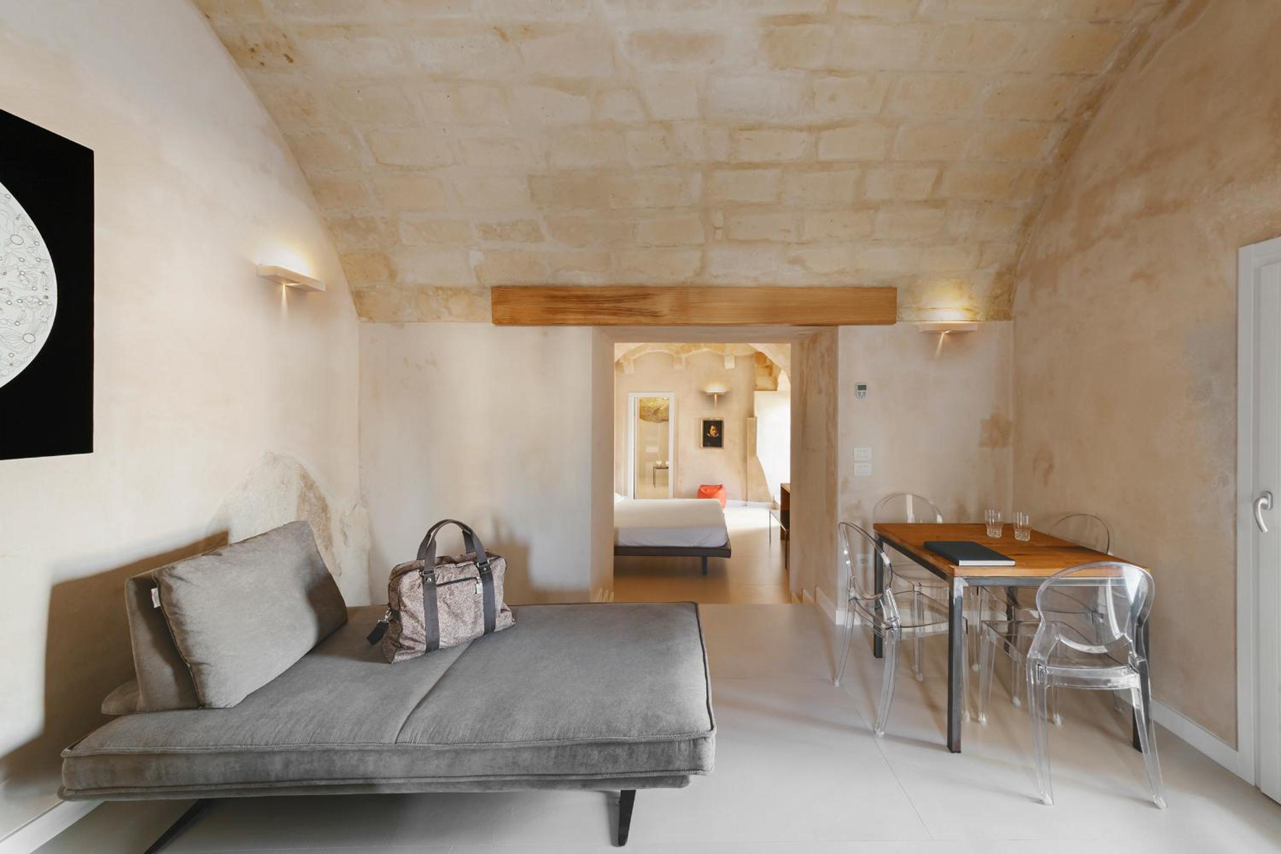 Deluxe Suite with Spa Bath - Photo 1