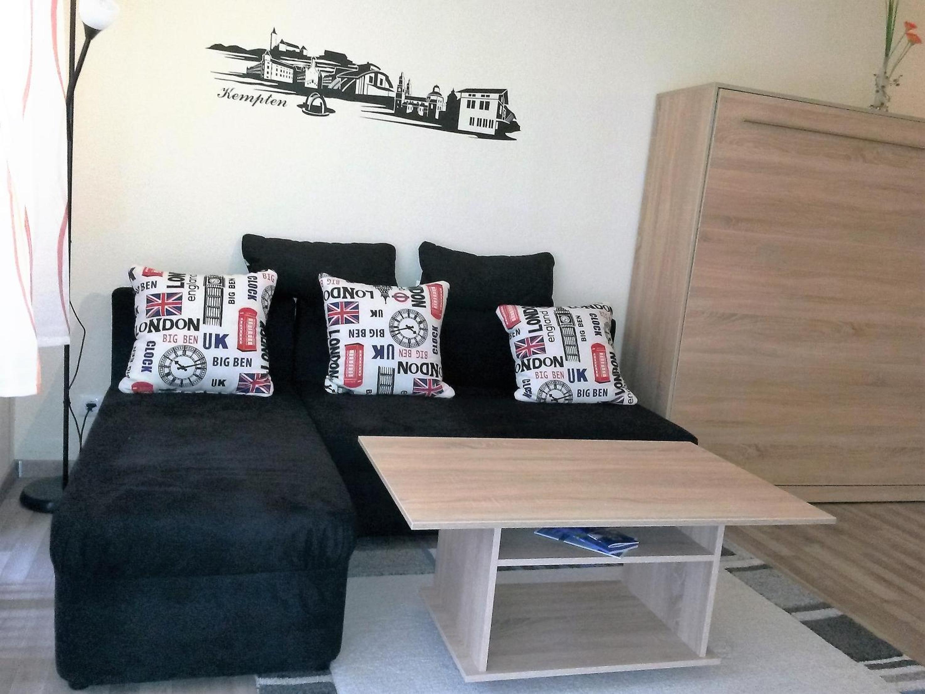 Studio Apartment photo 1