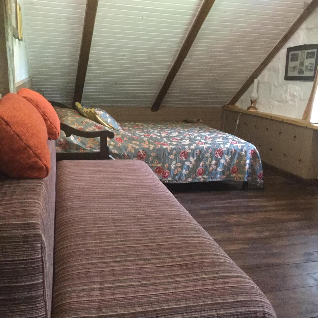 Family Room photo 1