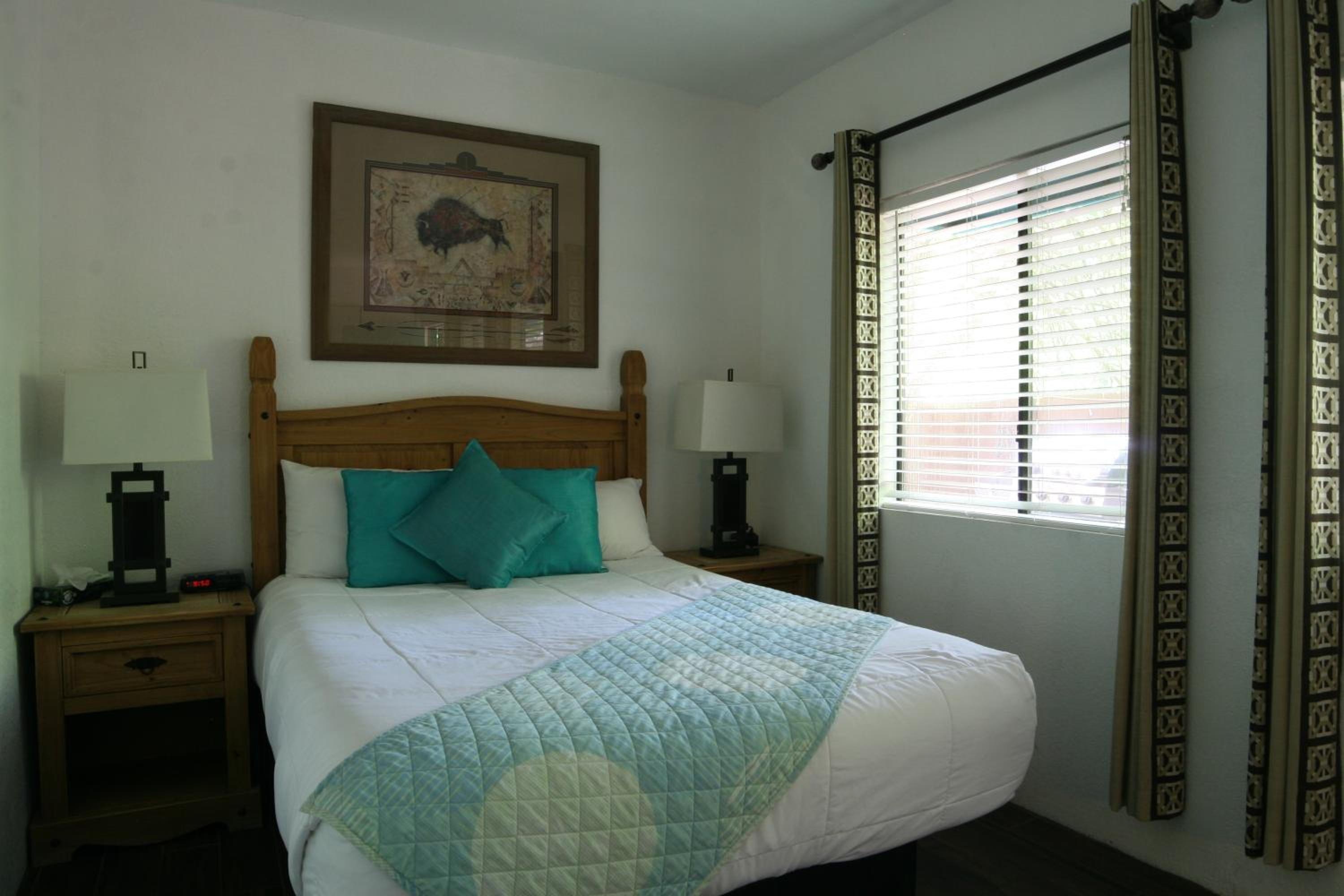 Double Room with Shared Bathroom #23