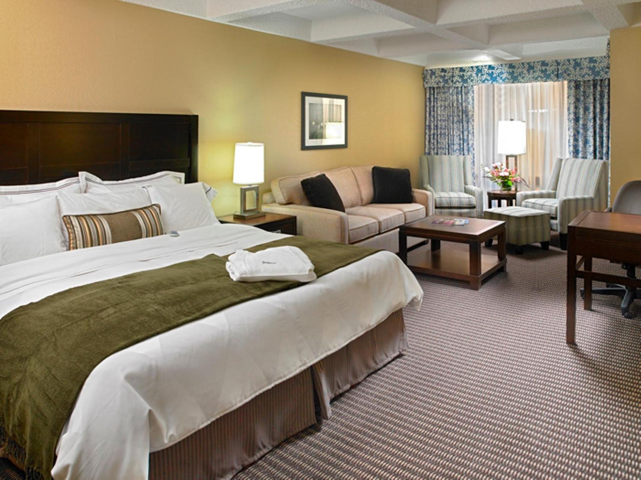 King Room - Non-Smoking - Photo 2