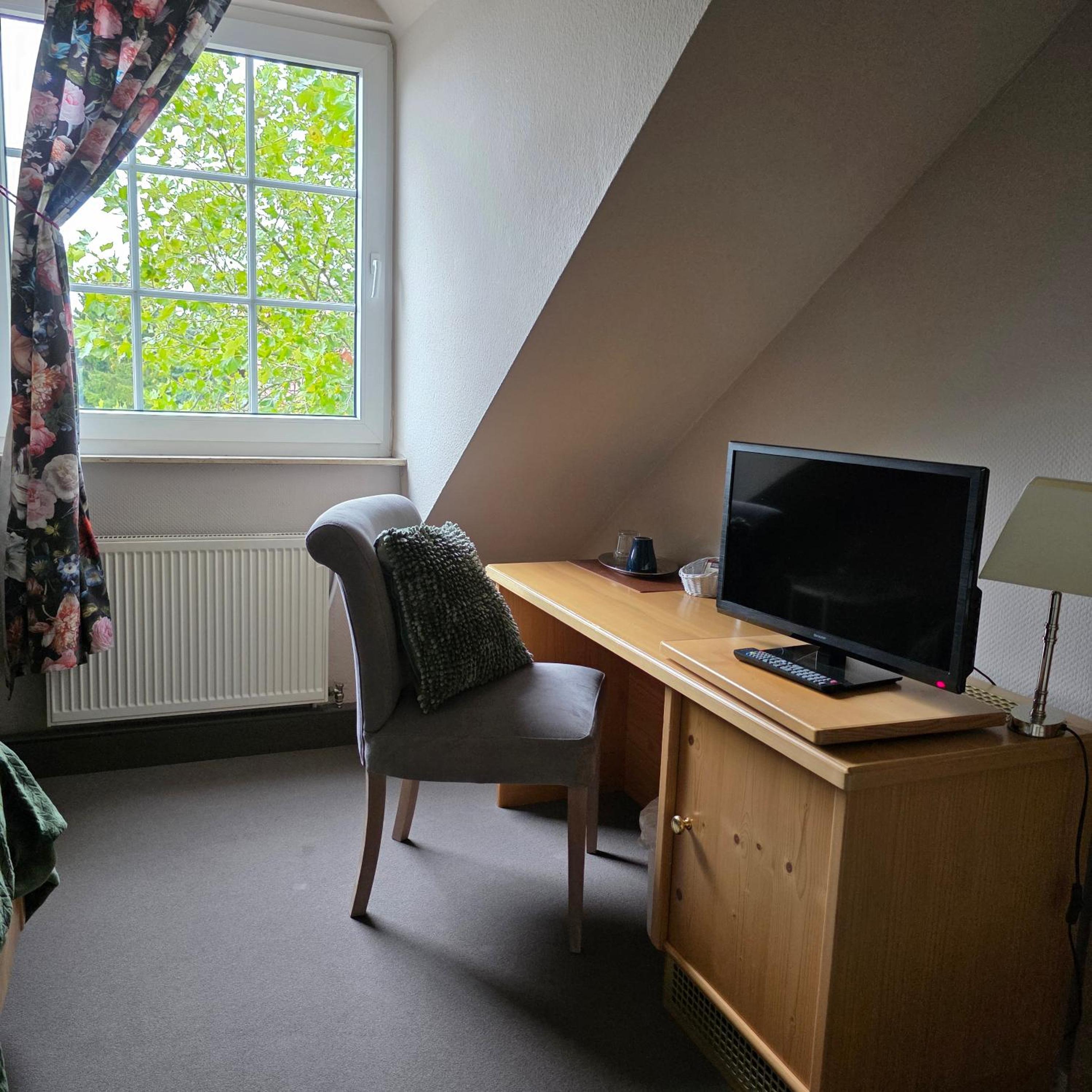 Single Room with Private Bathroom