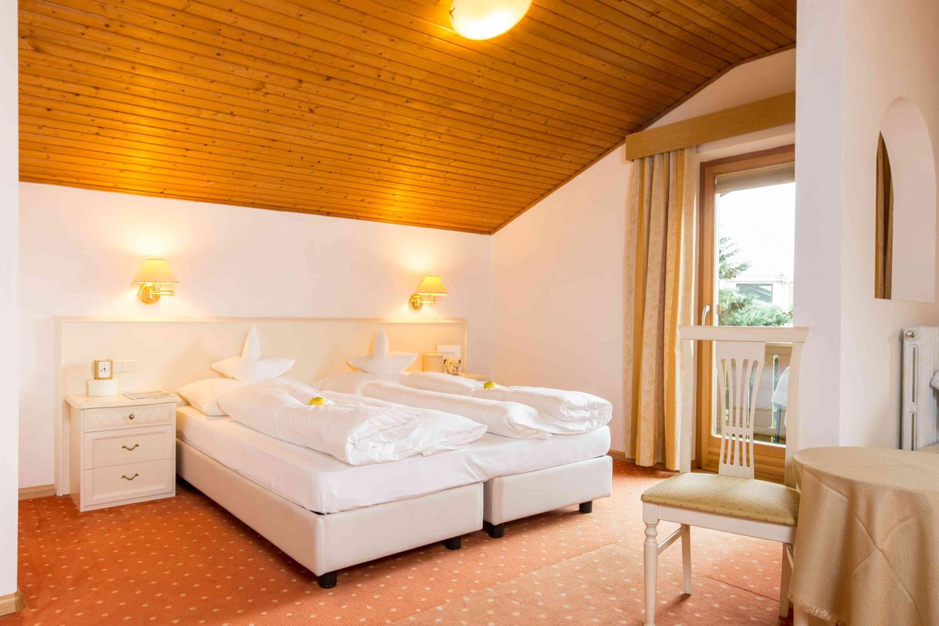 Superior Double or Twin Room with Panoramic View photo 2