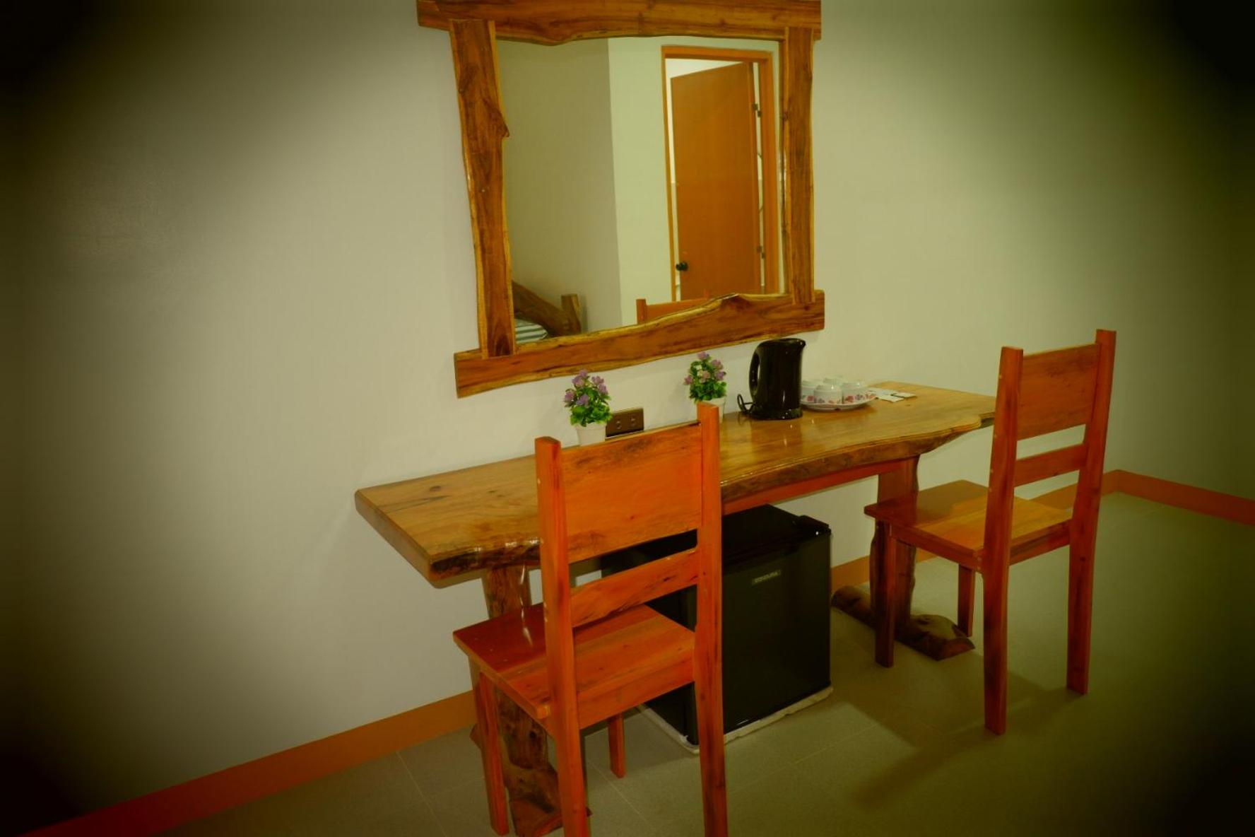One-Bedroom House photo 2