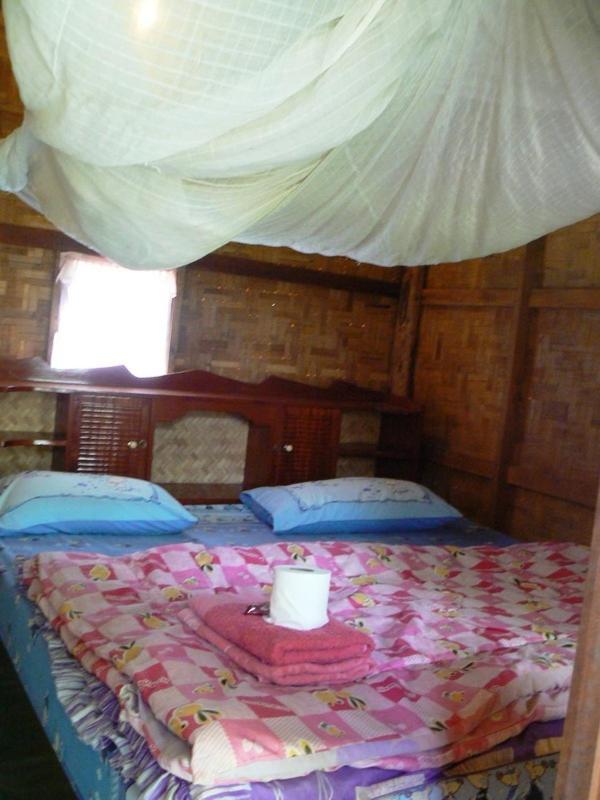 Bungalow (2 Adults)