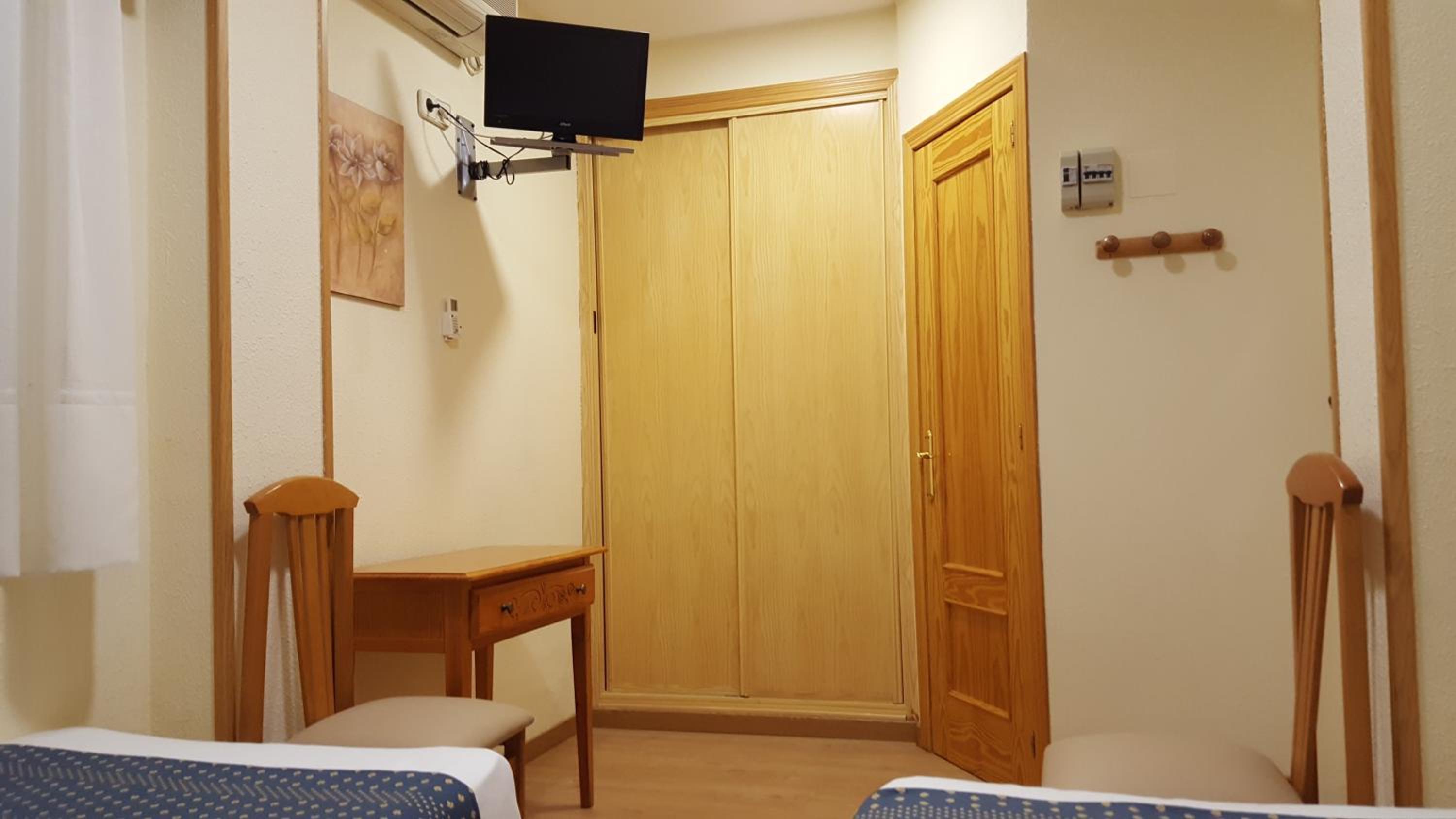 Twin Room photo 3