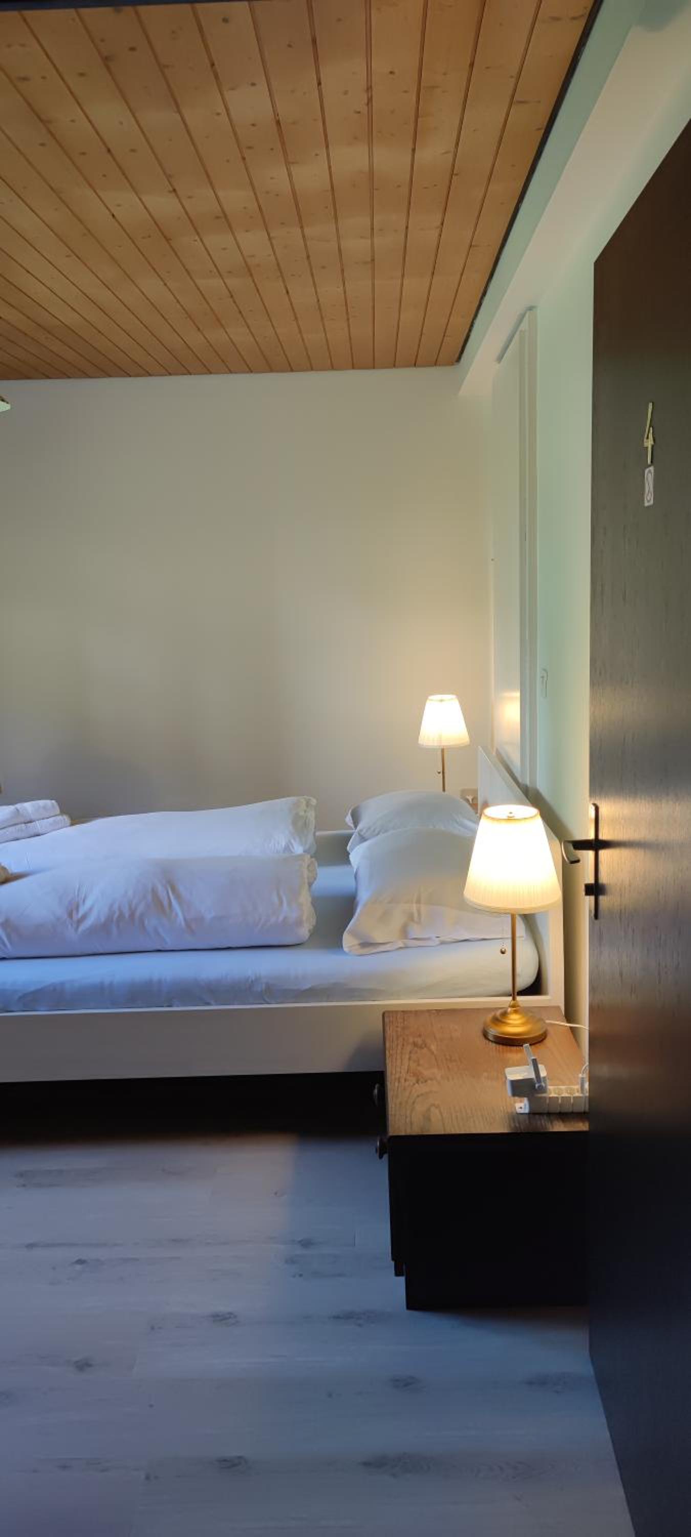 Standard Double Room with Shared Bathroom photo 1