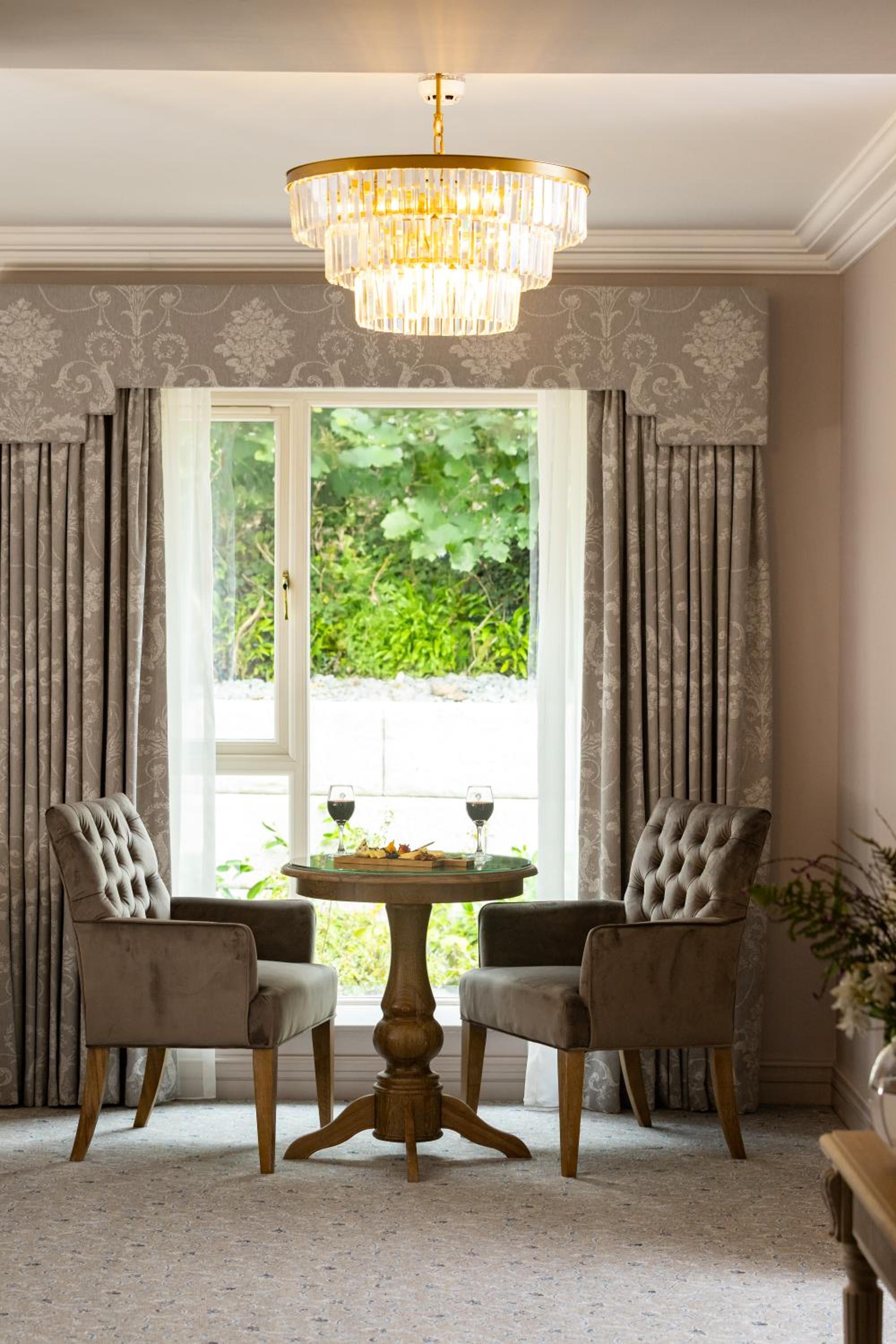 Superior King Room photo 2