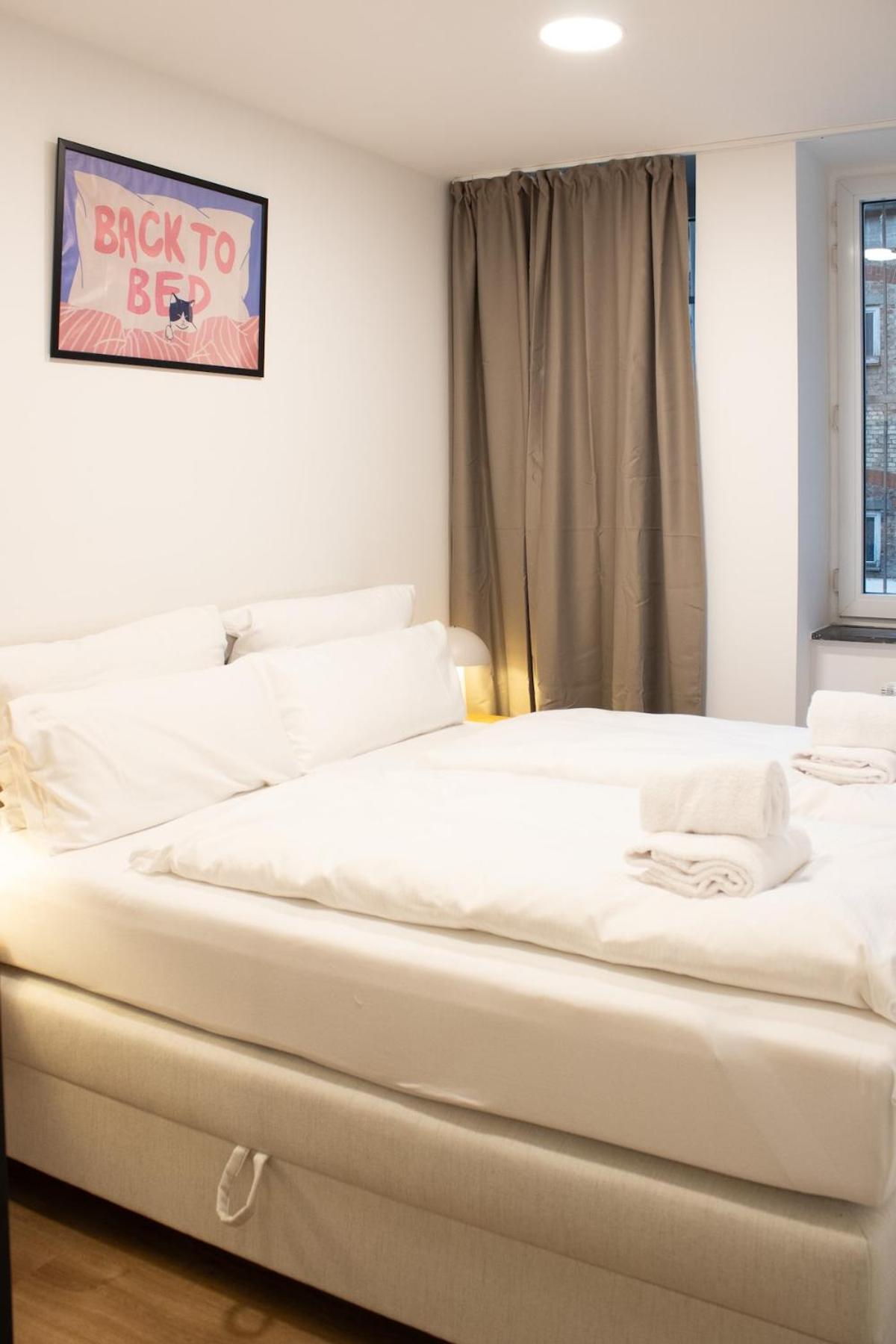 Three-Bedroom Apartment photo 1