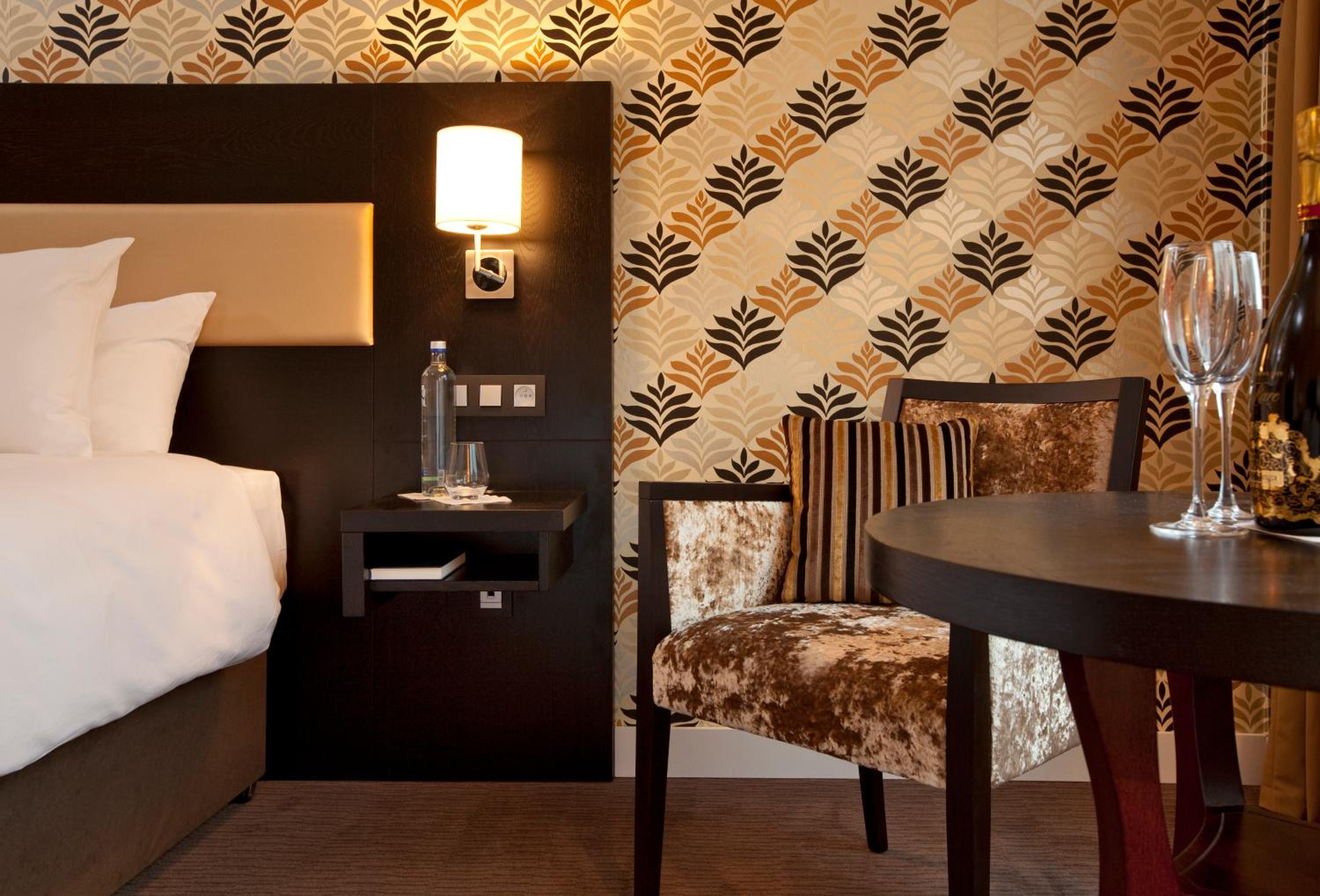 Classic Double Room - Photo 8