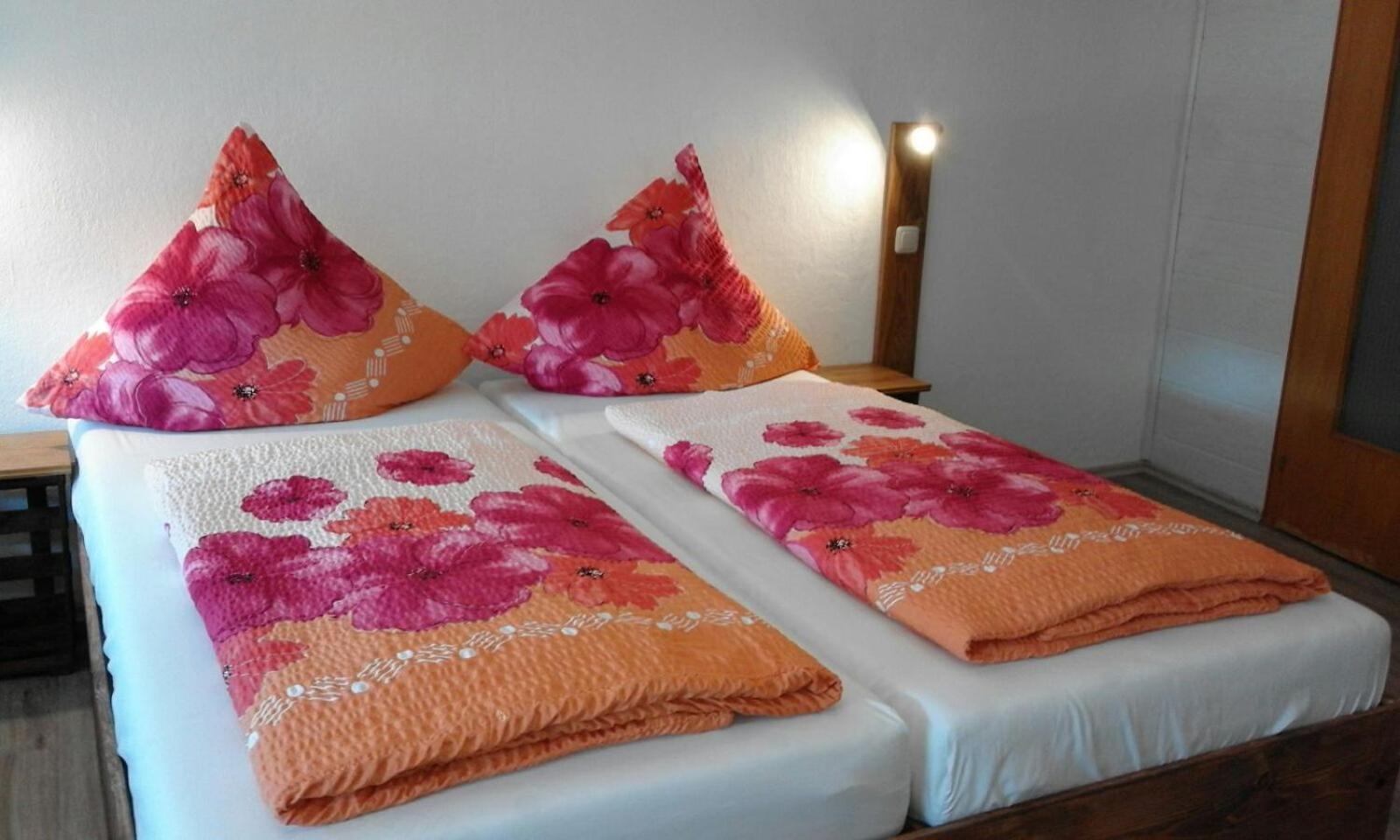 Apartment 3 photo 3