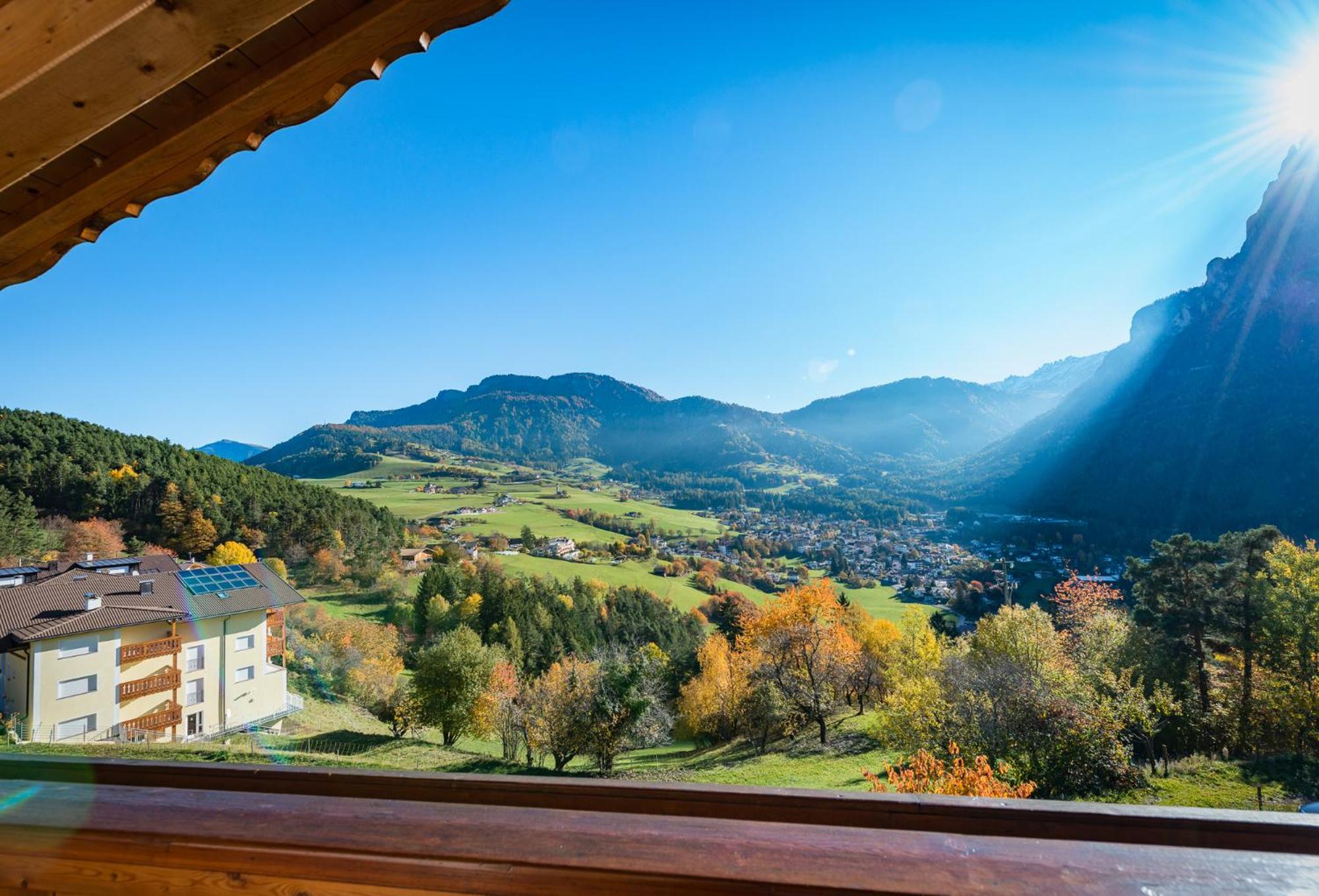 One-Bedroom Apartment with Balcony and Mountain View  