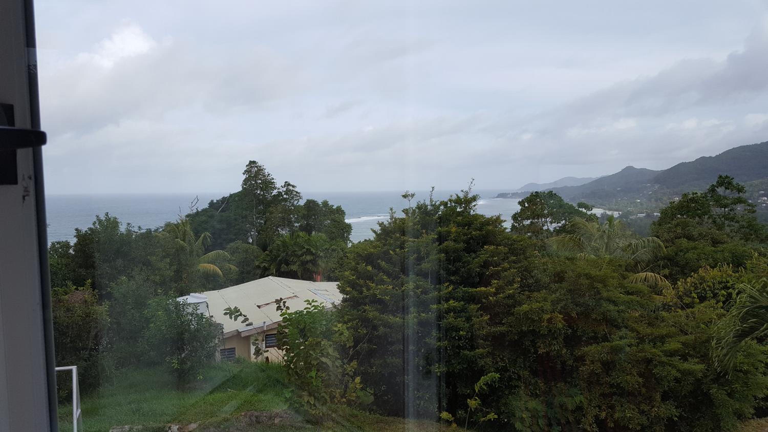 Apartment with Sea View photo 3