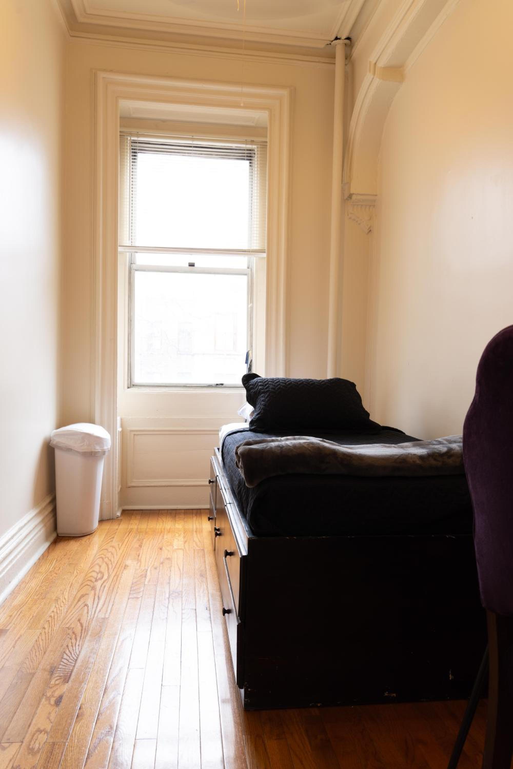 Studio with Sofa Bed photo 3
