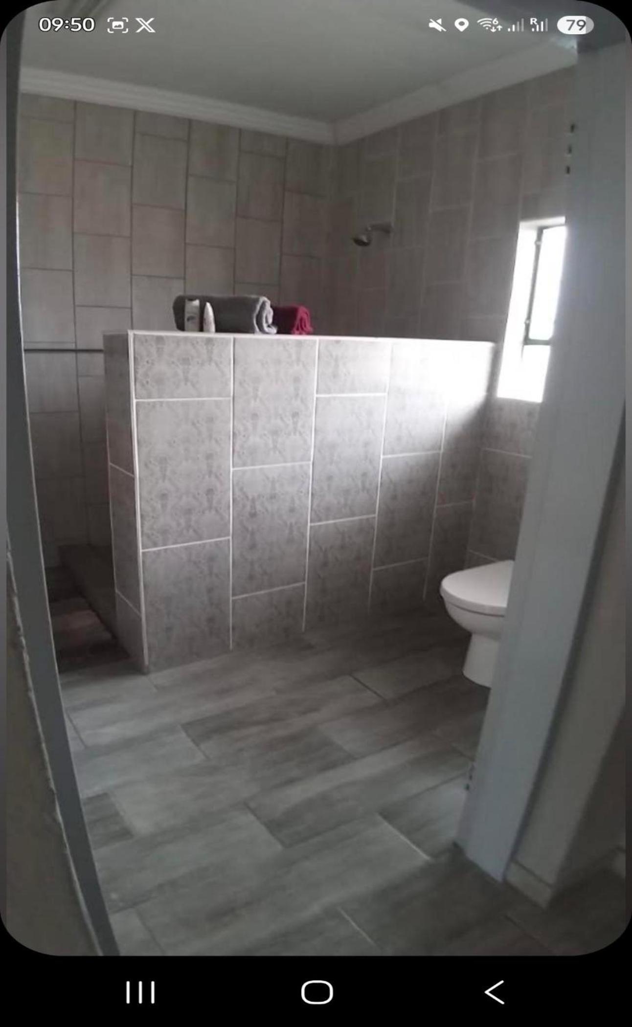 Comfort Queen Room - Photo 1