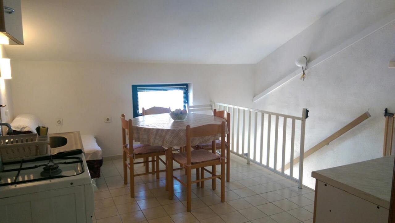 Two-Bedroom Apartment with Terrace photo 3