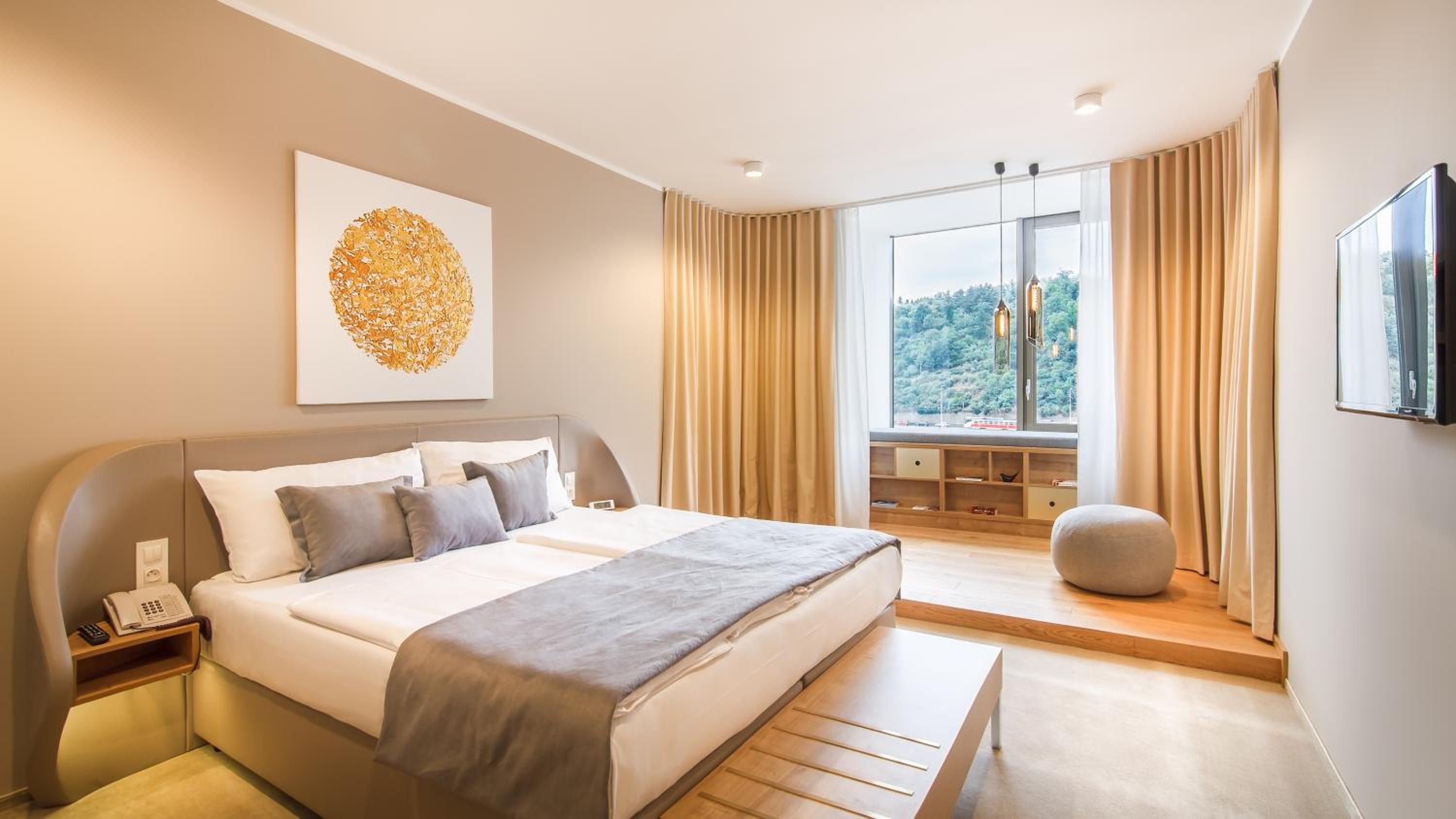 Deluxe Double or Twin Room River View - Photo 3
