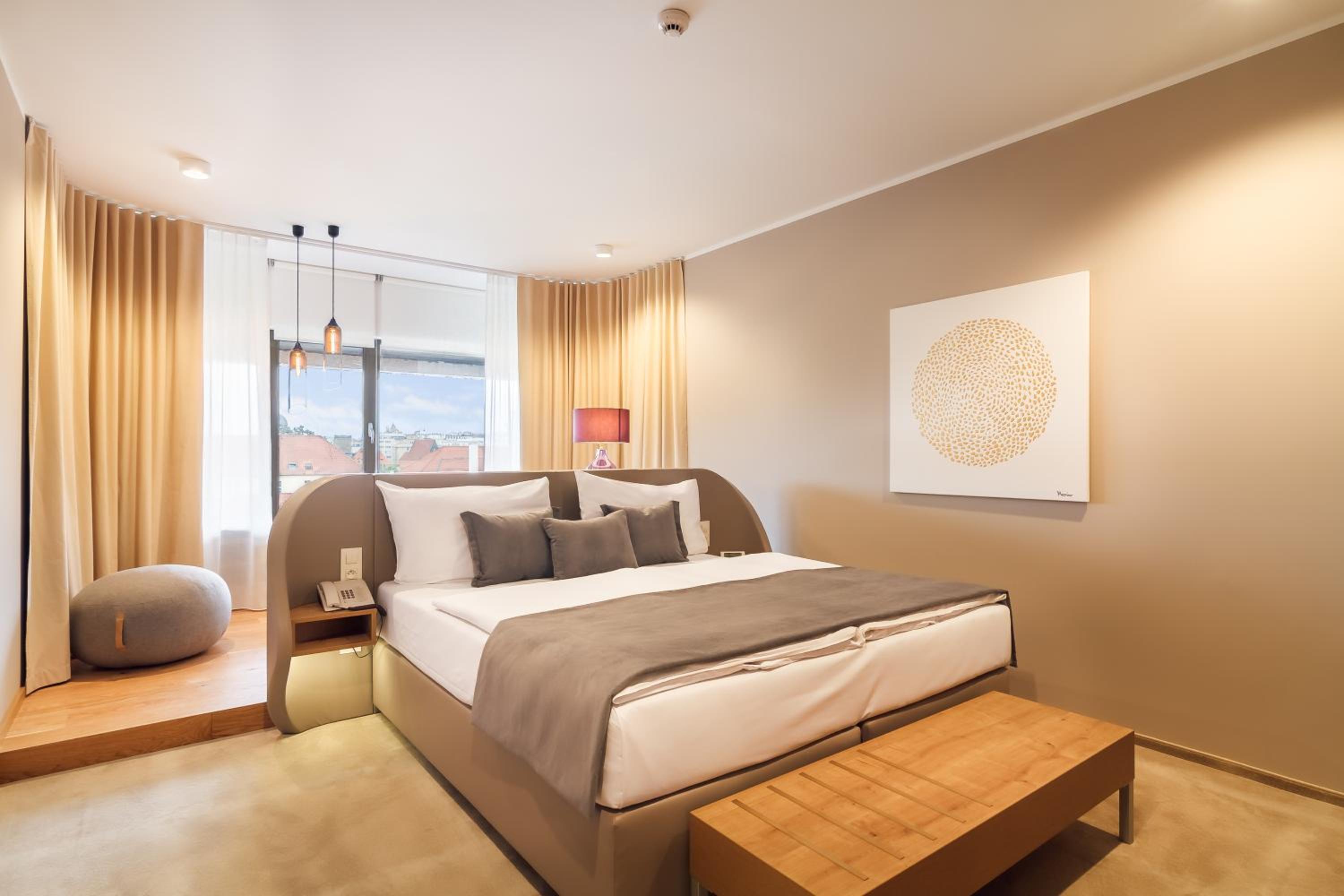 Superior Double or Twin Room - Photo 2