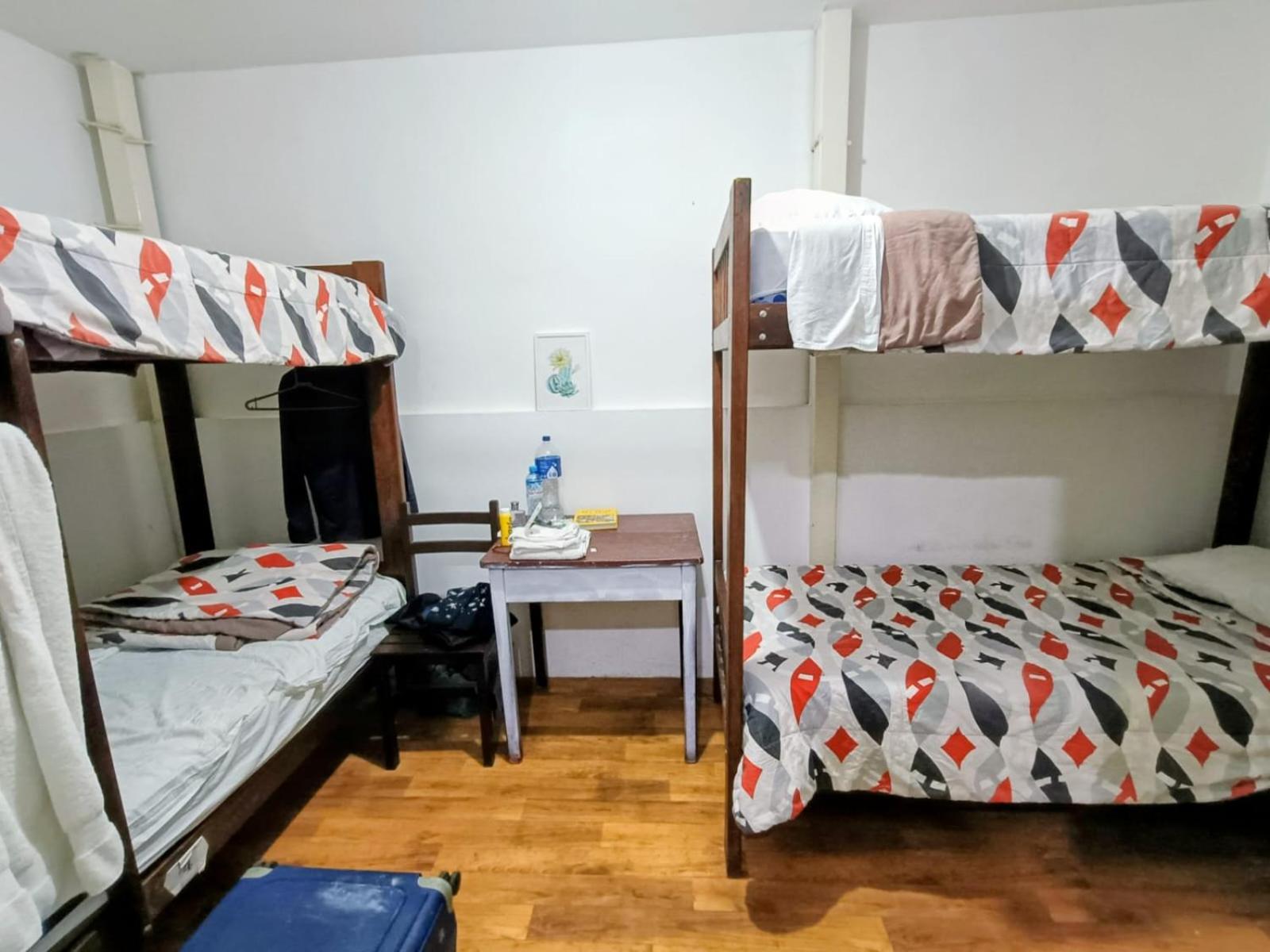 Bed in 6-Bed Mixed Dormitory Room photo 2