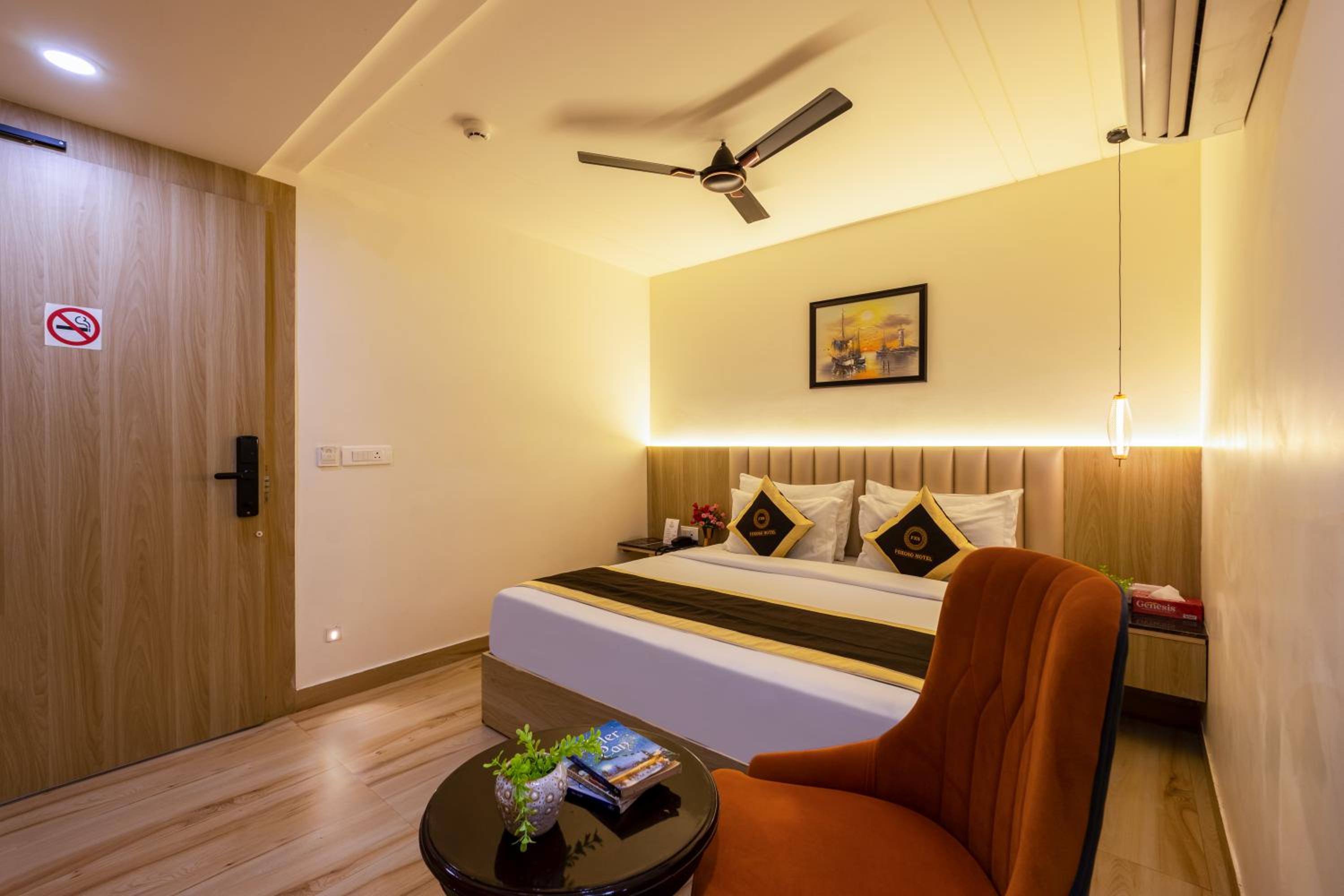 Standard Double Room - Photo 6