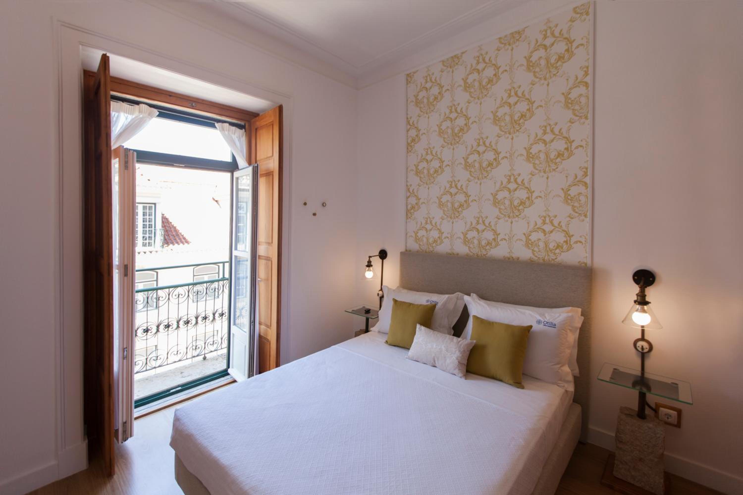 Two-Bedroom Apartment with Balcony photo 1
