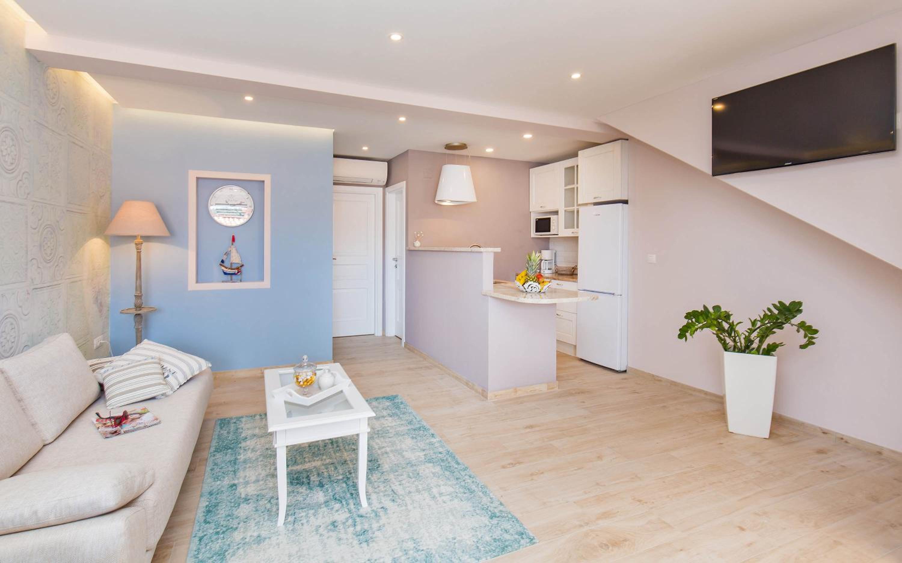 Comfort Apartment with Terrace photo 1